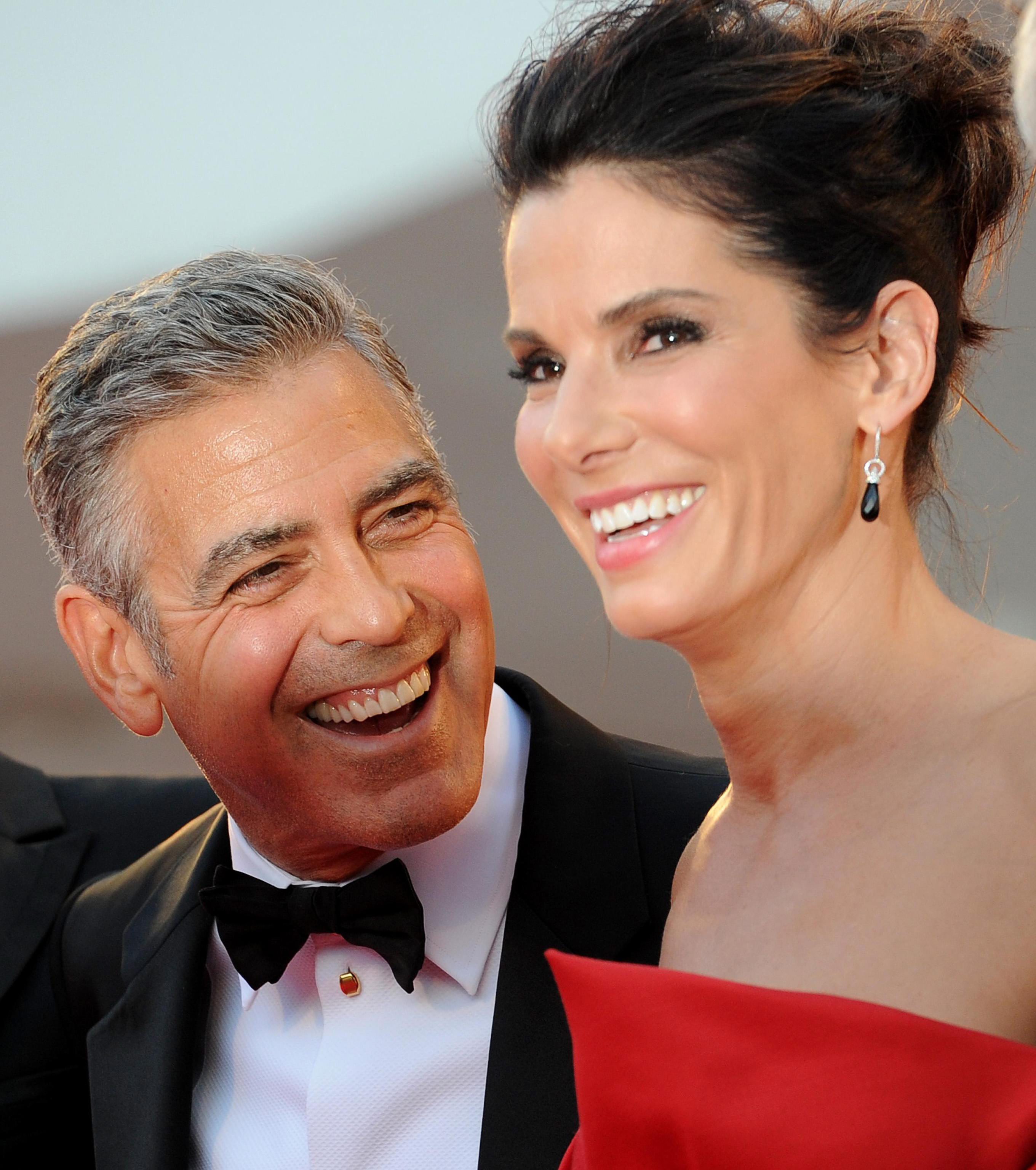 Бълок и Клуни откриха фестивала във Венеция