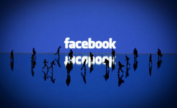 Фейсбук ползва данните ни за комерсиални цели