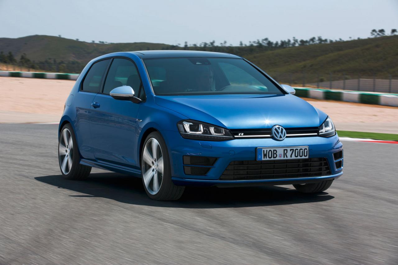 Новият Golf R излезе на пистата (видео)
