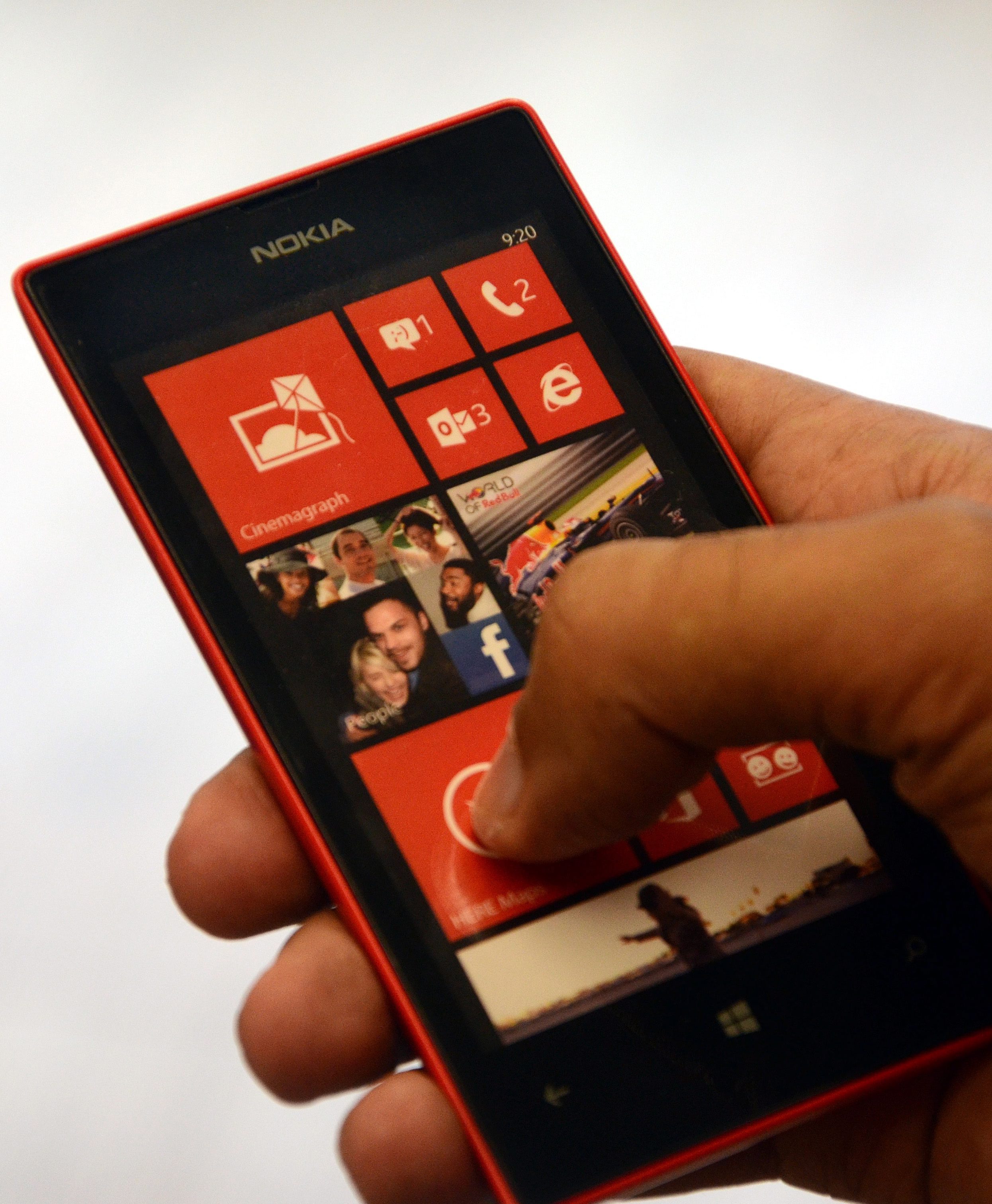 Windows Phone може да измести iOS през 2014 г.