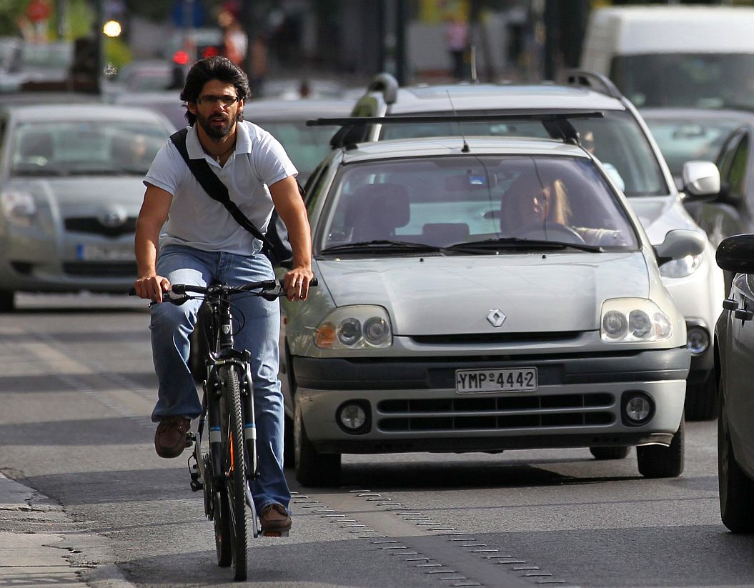 Франция плаща на служители с велосипеди
