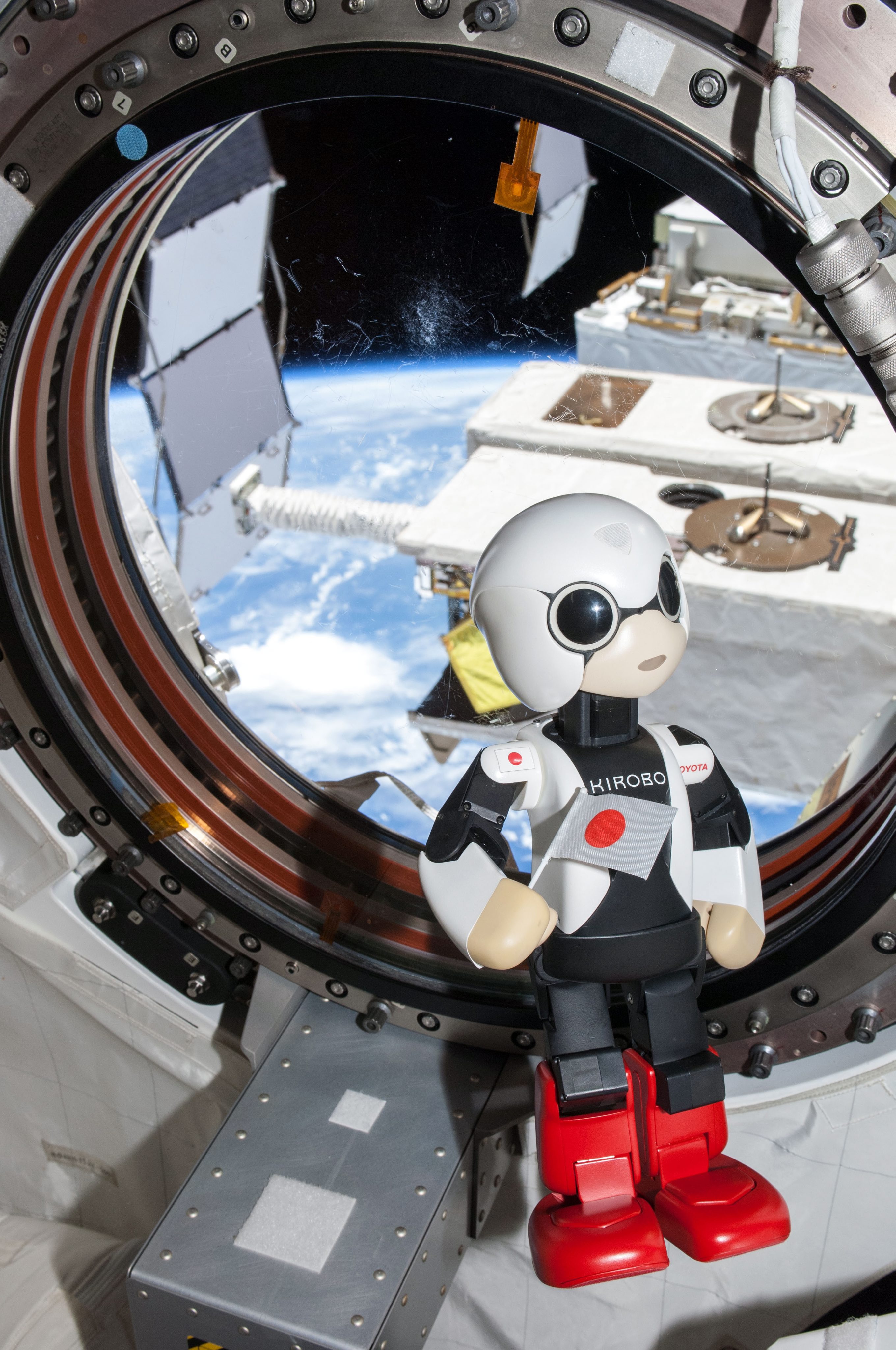 Роботчето ”Киробо” на борда на МКС