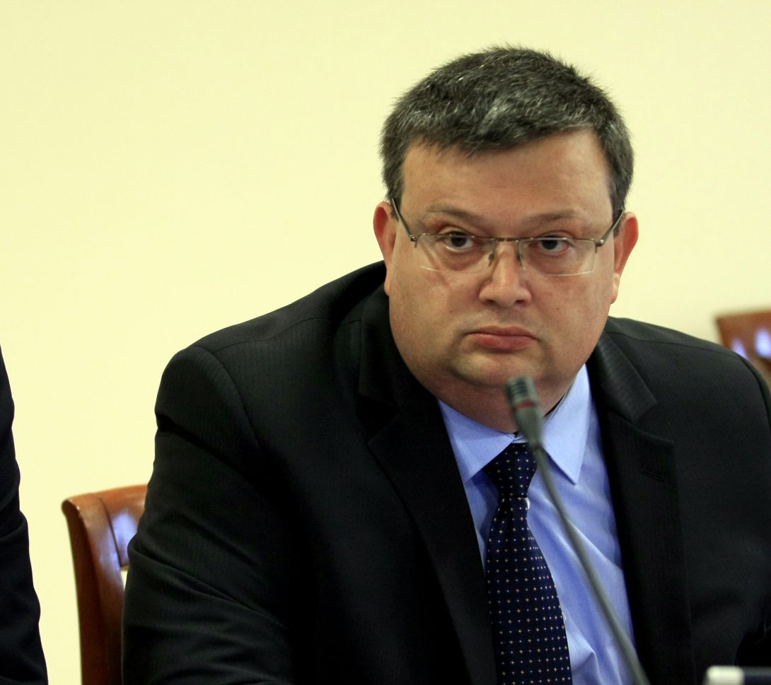 Цацаров: Скоро делата срещу Цветанов – в съда