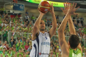 Финландия си тръгна с победа от Евробаскет 2013