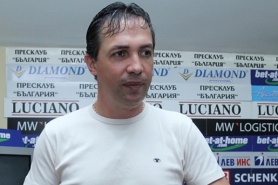 Антон Велков: Двубоите за Купата трябва да се играят в един мач