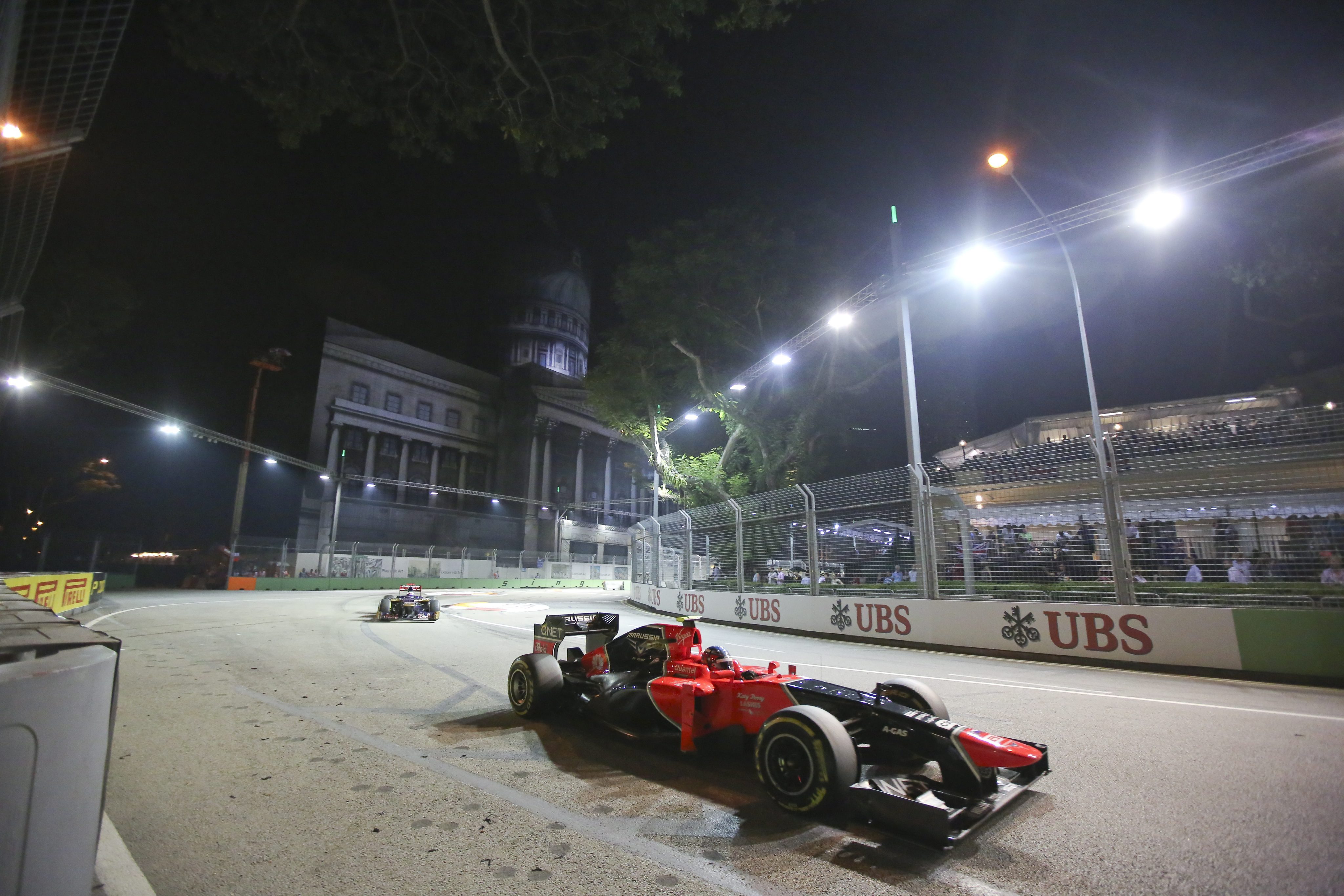Сингапур иска да остане в календара на Формула 1