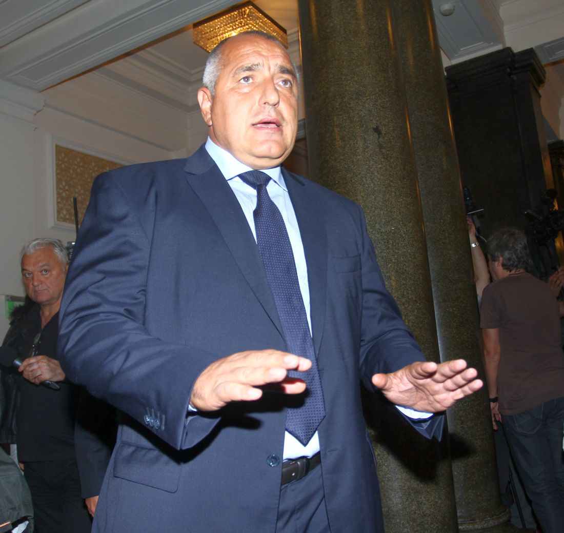 Лидерът на ГЕРБ Бойко Борисов не пропуска да отбележи, че няколко пъти е бил БСП на избори