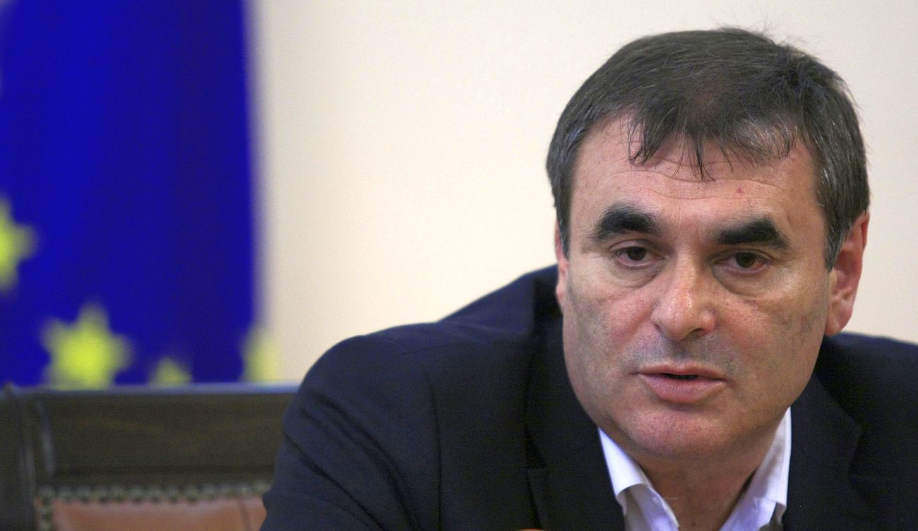 Данаил Папазов беше министър на транспорта в правителството на Пламен Орешарски