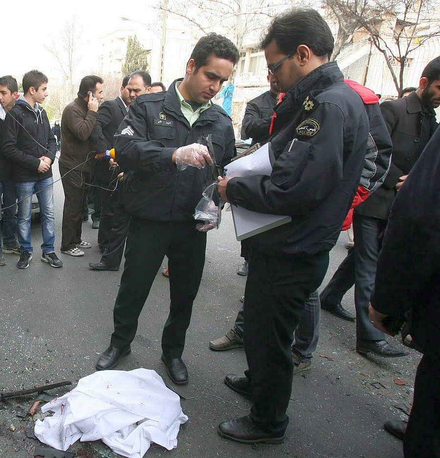 Продължава поредицата убийства на ключови специалисти в Иран