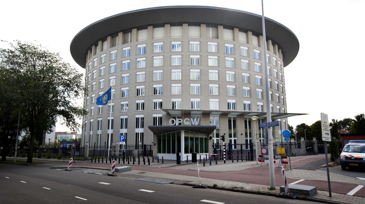 Организацията за забрана на химическите оръжия е базирана в Хага, Холандия