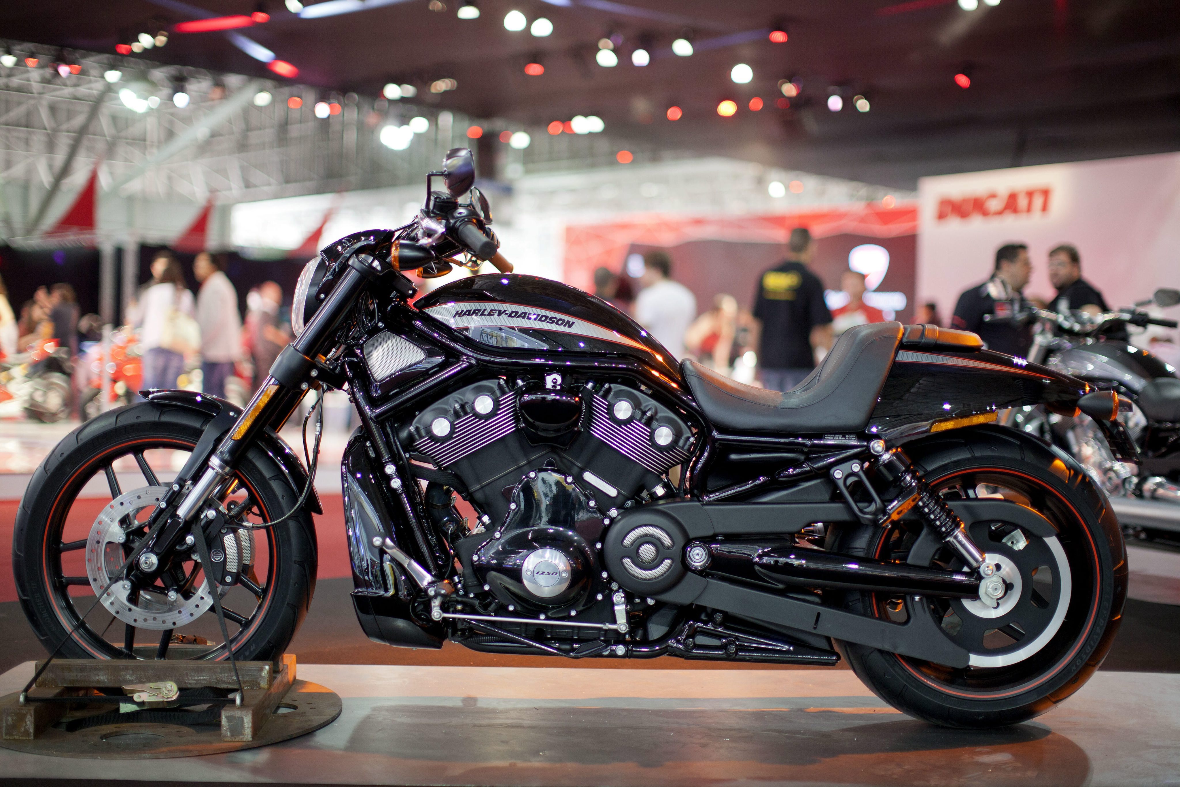 Harley-Davidson изтегля 30 хил. мотоциклета