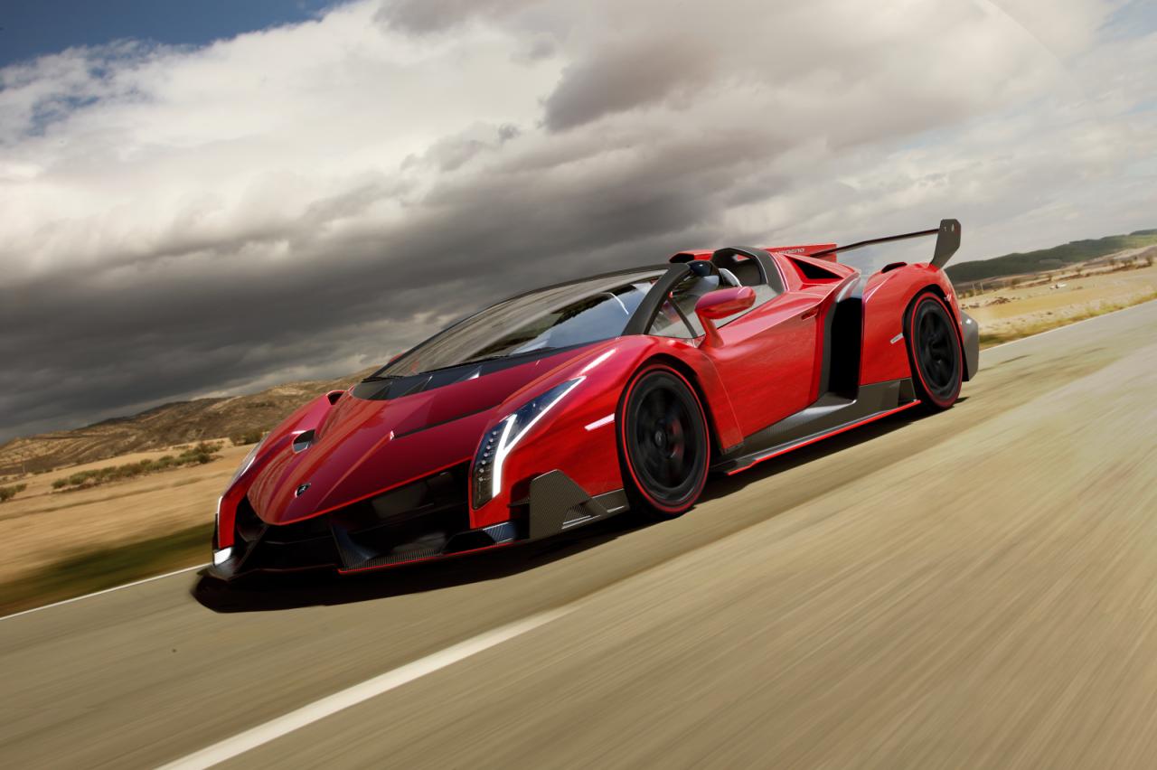Уникалното Lamborghini Veneno вече и с открита версия