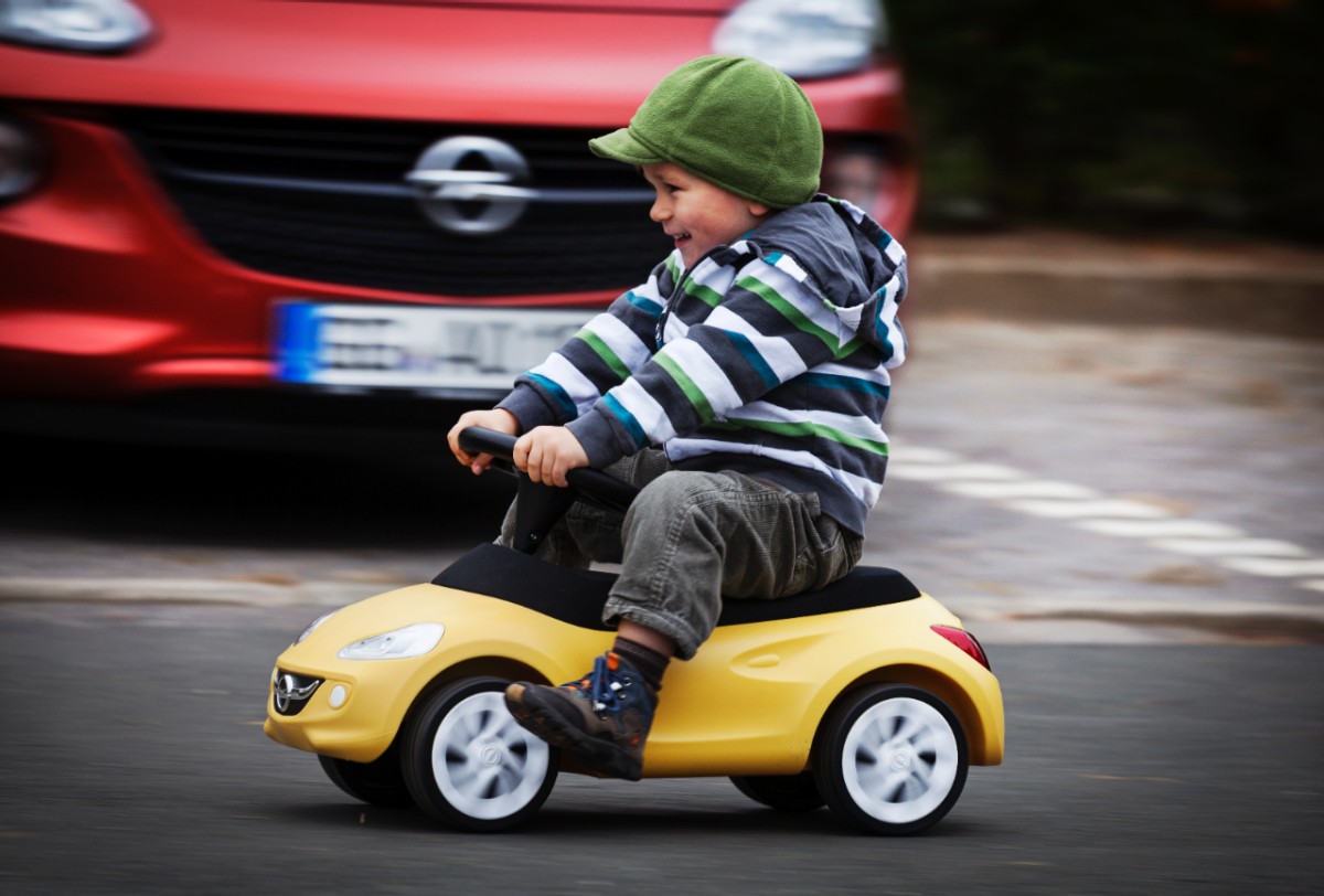 Opel пусна ADAM за деца