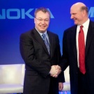 ЕС ще се произнесе по сделката между Microsoft и Nokia през декември