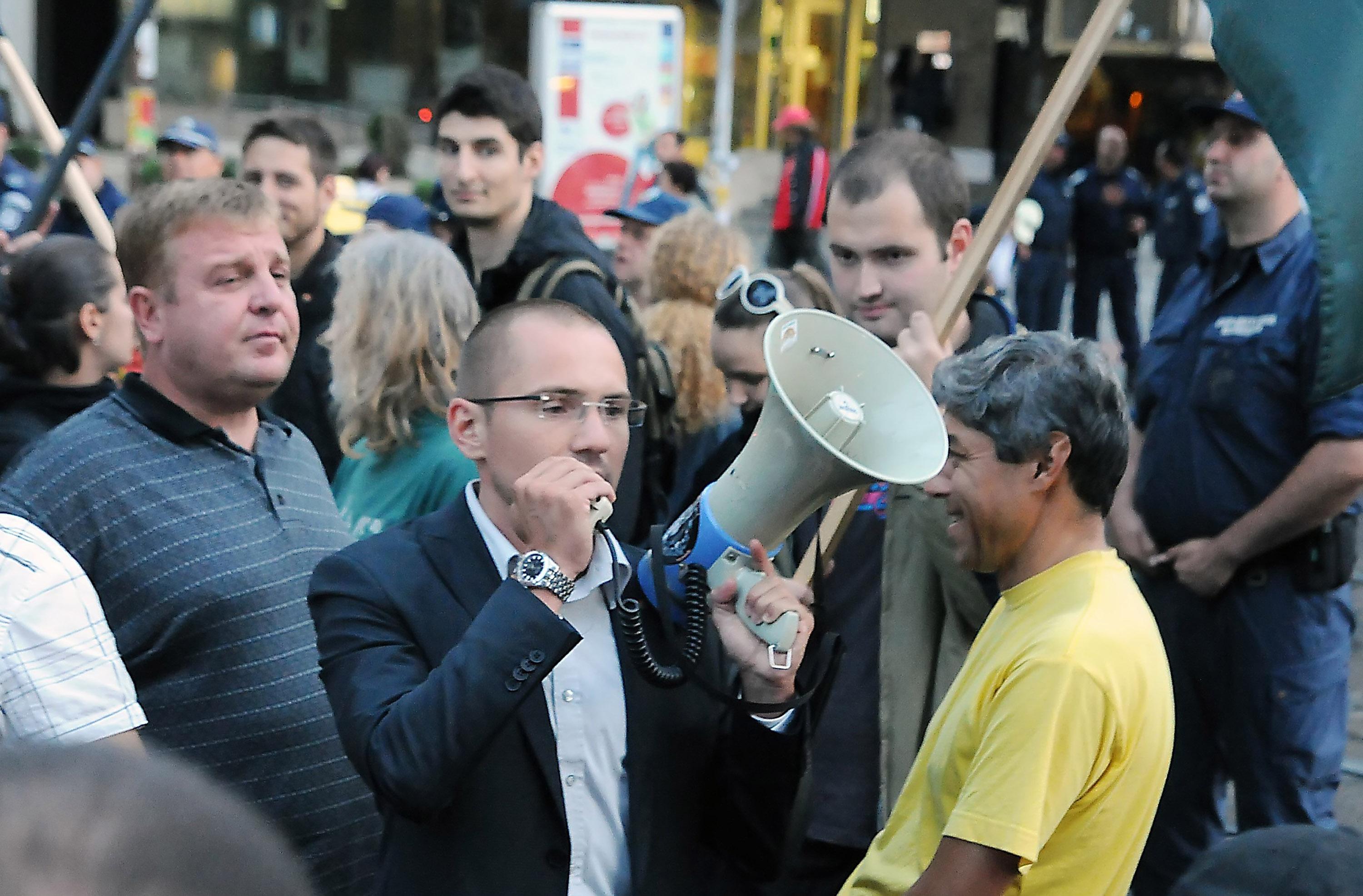 Ангел Джамбазки в миналогодишен протест