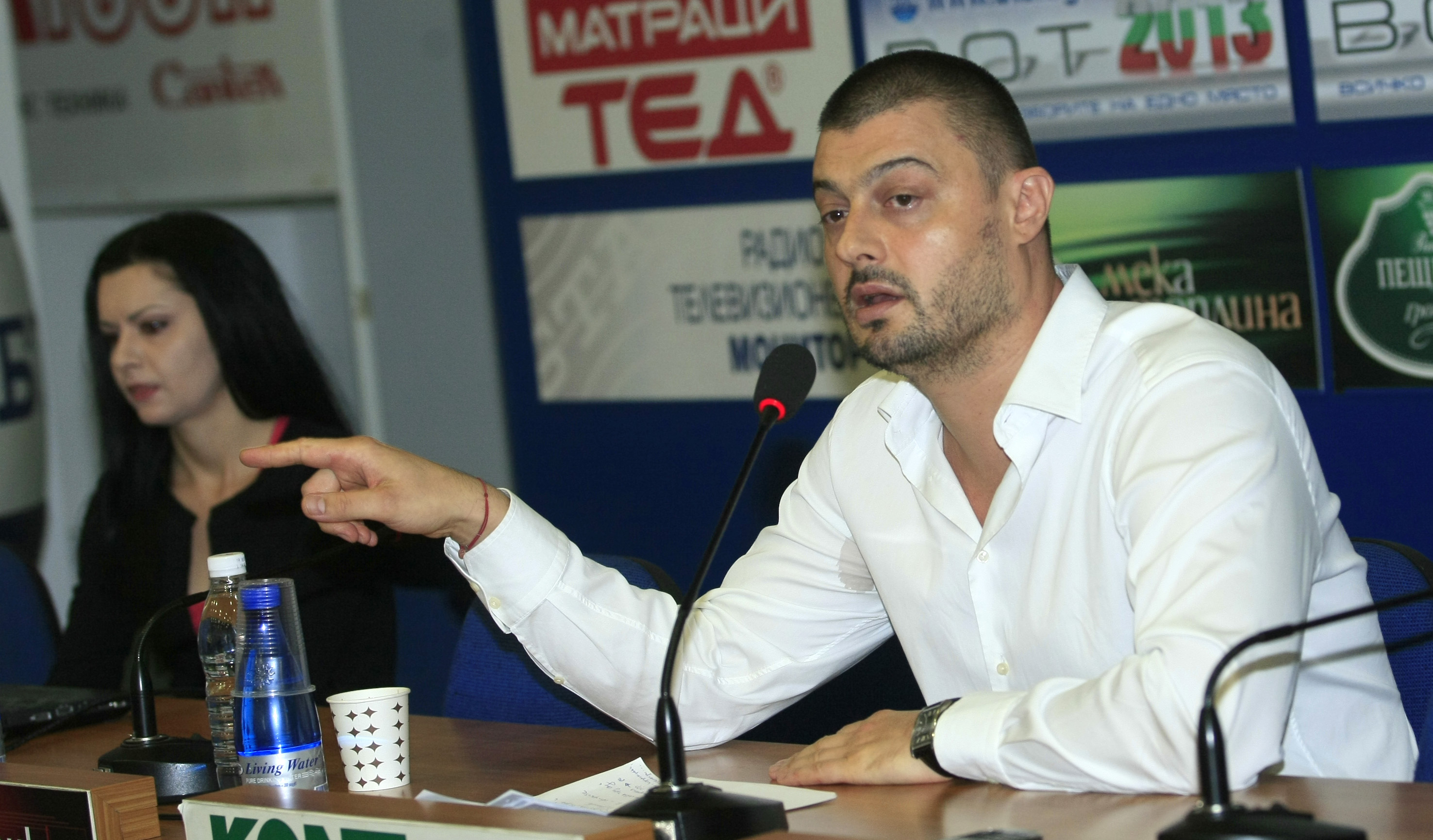 Преди дни Николай Бареков съобщи за офшорна фирма на Борисов в Кипър