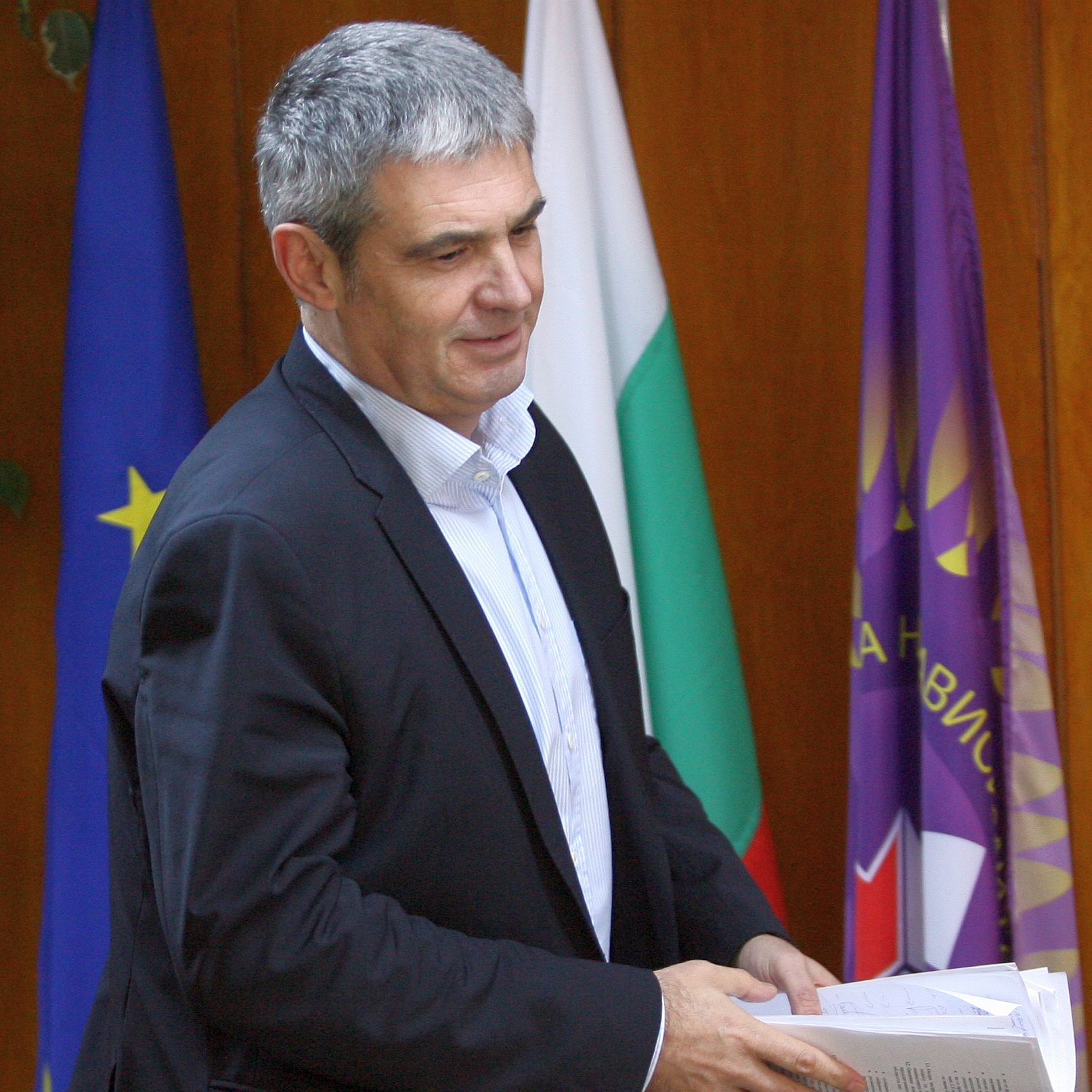 Исканията на синдиката към бюджета са удовлетворени от изпълнителната власт наполовина, каза Пламен Димитров