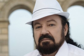 Калуди Калудов открива Коледния музикален фестивал във Варна