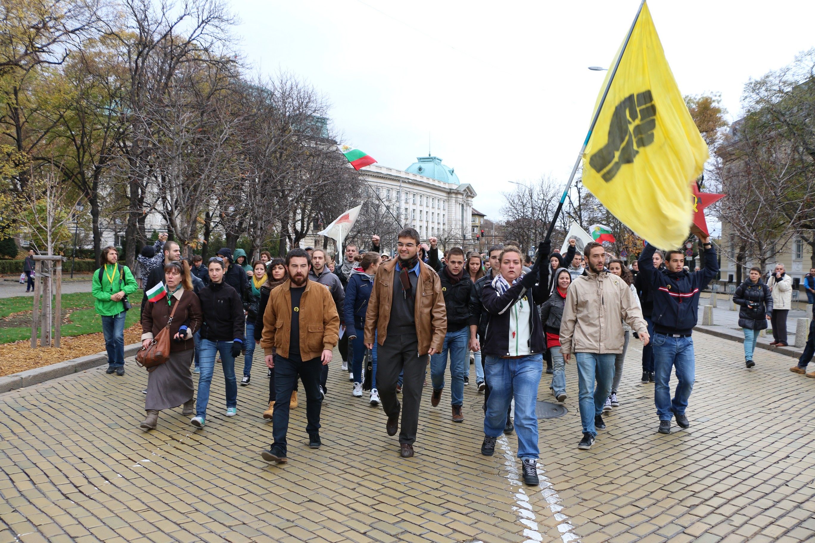 ”Ранобудните студенти” отиват на протест към парламента