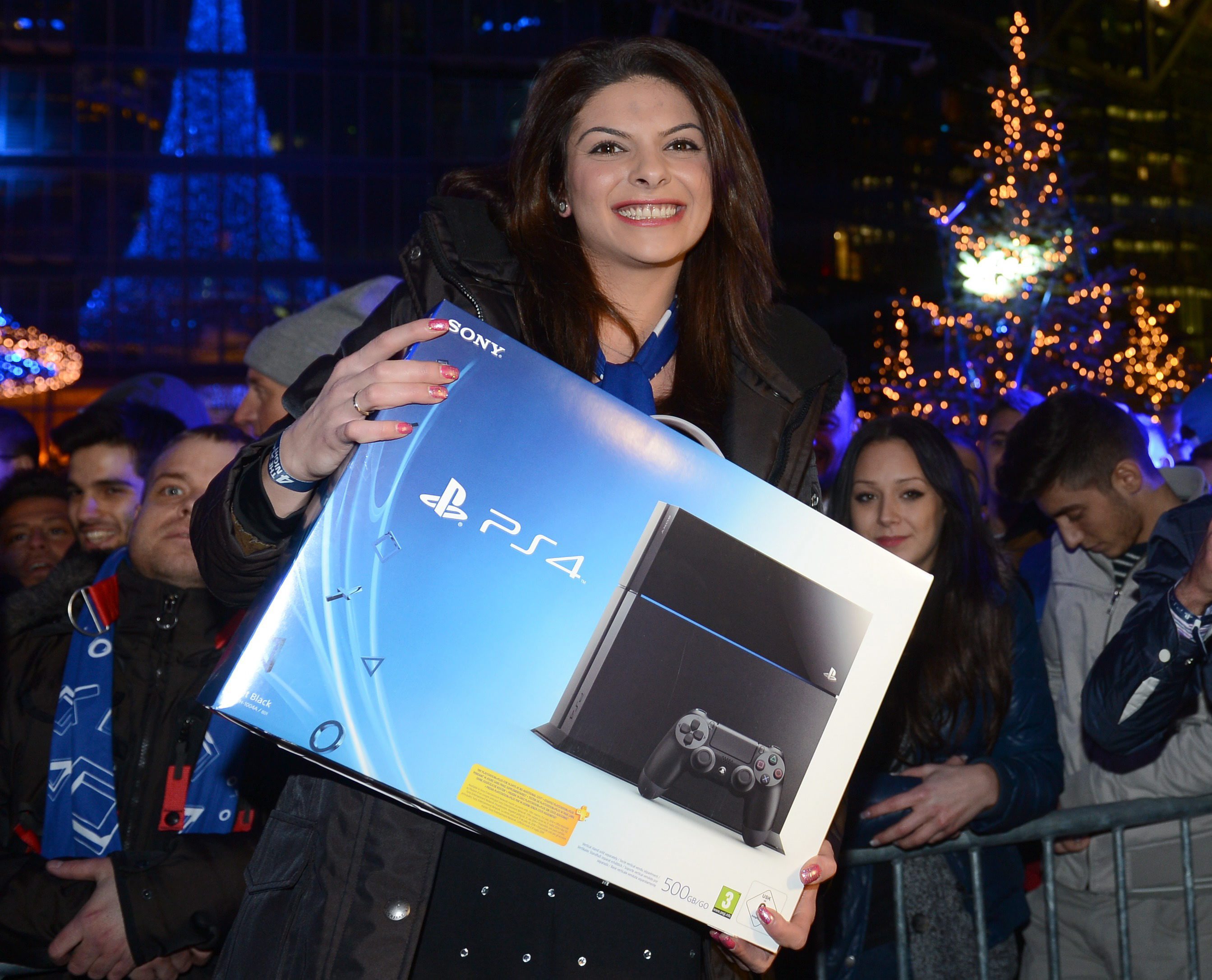 Sony пусна PlayStation 4 на европейския пазар