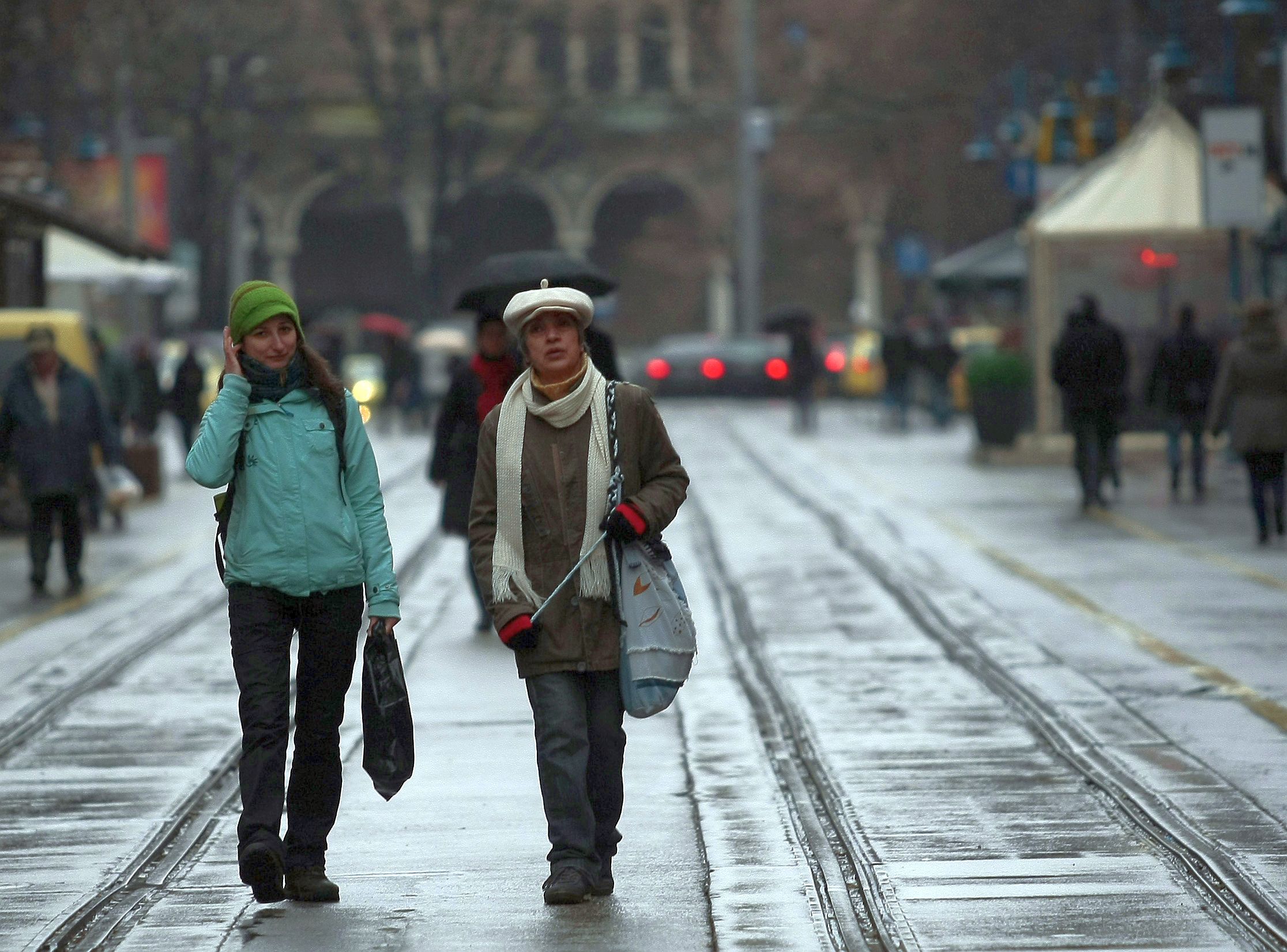 Още валежи в началото на март