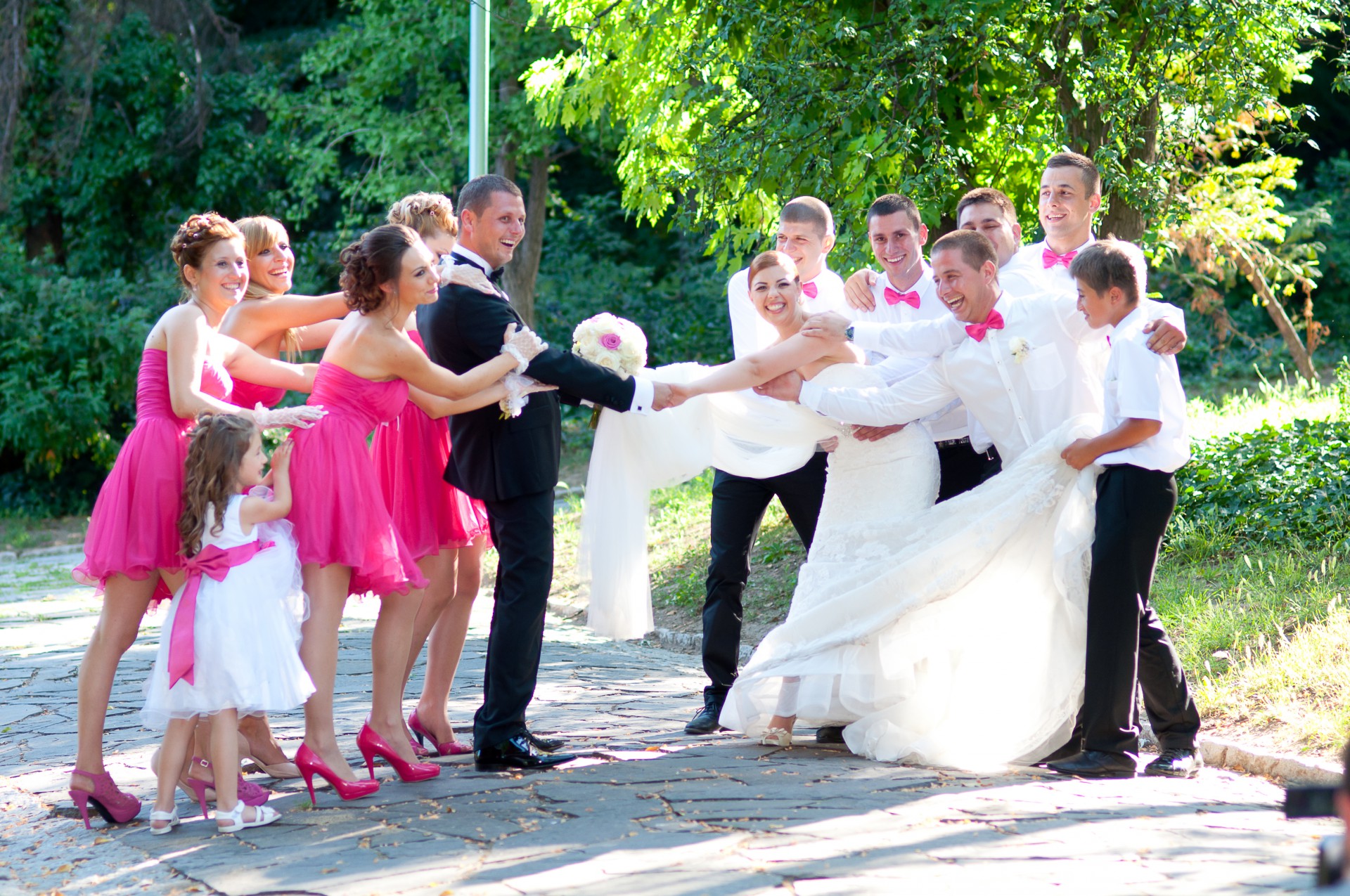 Вижте 10-те най-харесвани сватбени снимки