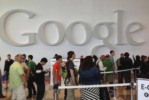 Разузнавателни служби тайно използвали база данни на Google