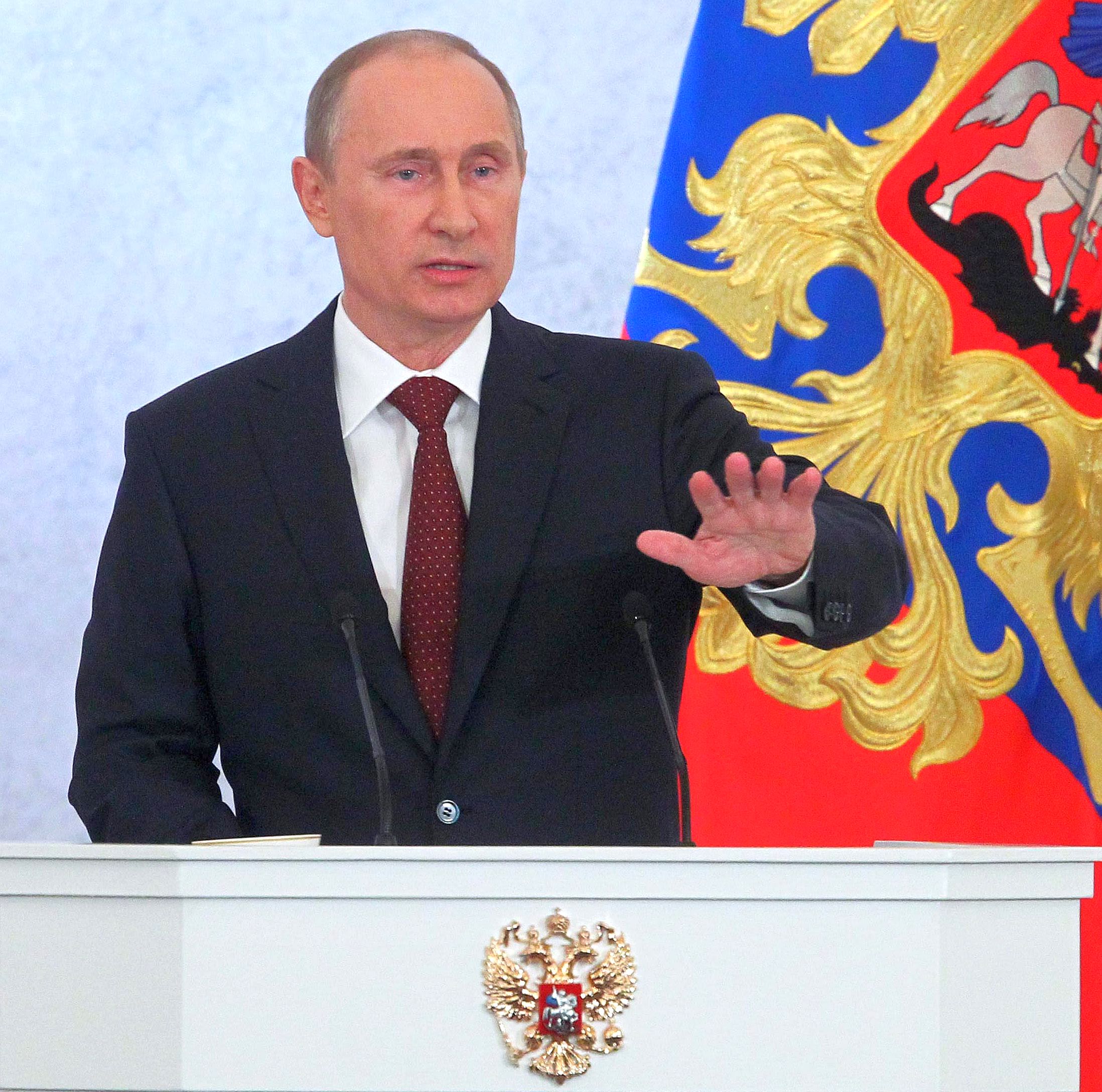 Крим поиска помощ от Москва, Русия може да изпрати войски