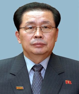 Джан бе съпруг на Ким Кьон-хи - по-малката сестра на починалия в края на 2011 г. Ким Чен-ир