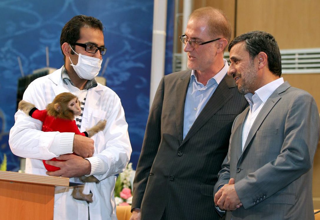 Иран за втори път е изстрелял маймуна в космоса