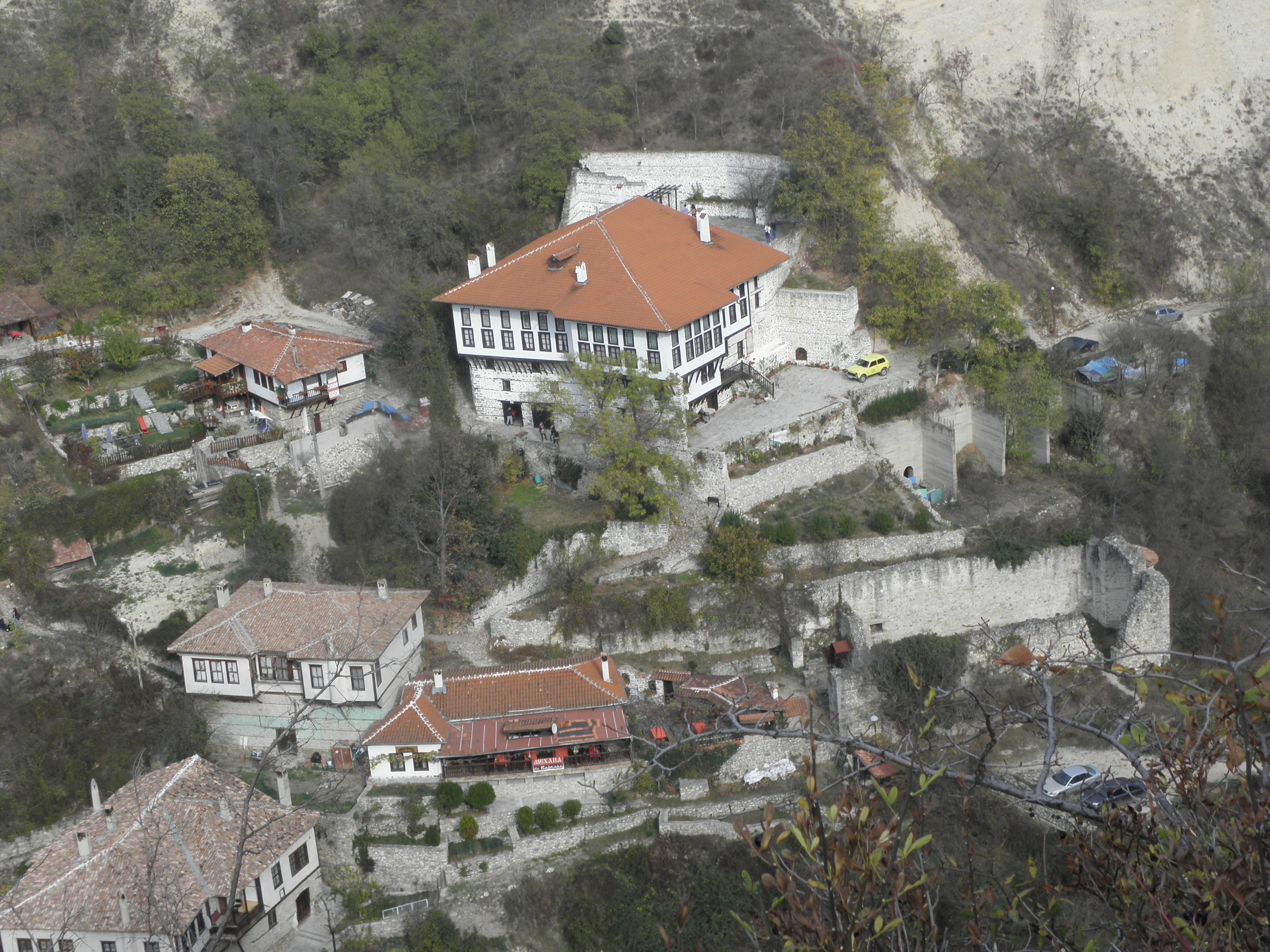 Храм на 800 години отваря врати в Мелник