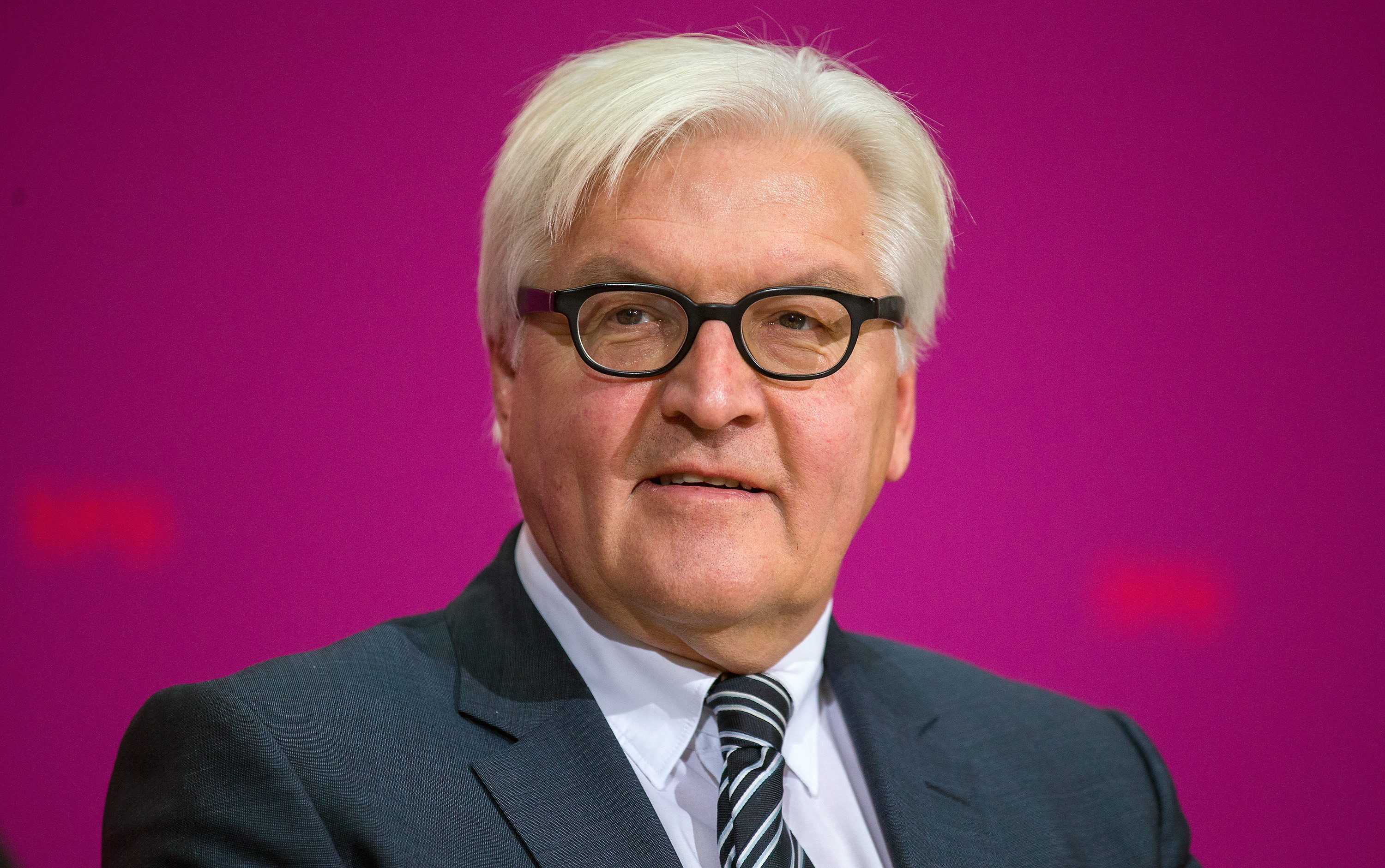 Германският външен министър Франк Валтер Щайнмайер е възмутен от натиска на Русия