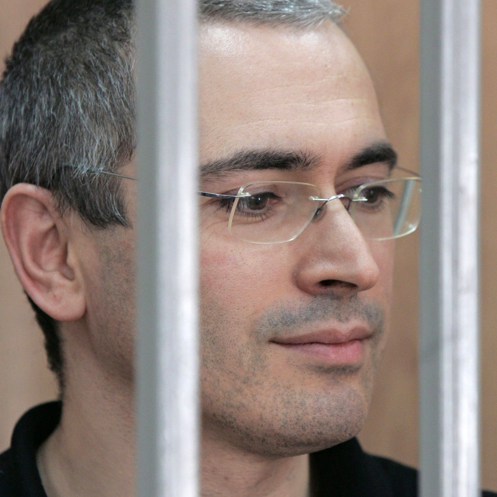 Ходорковски помилван от Путин и освободен от затвора