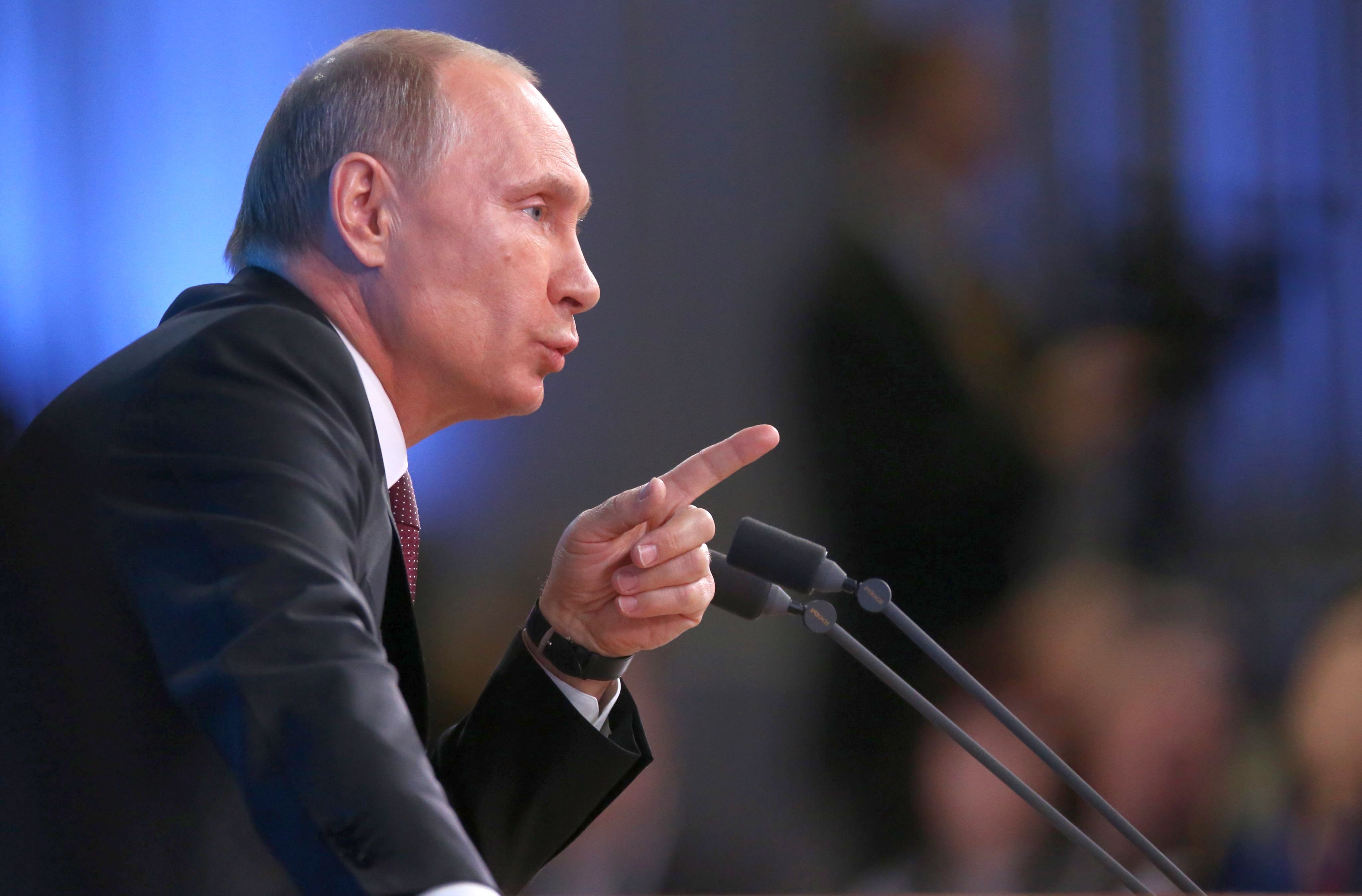 Путин: Помагаме на Украйна от „братска любов” (снимки)