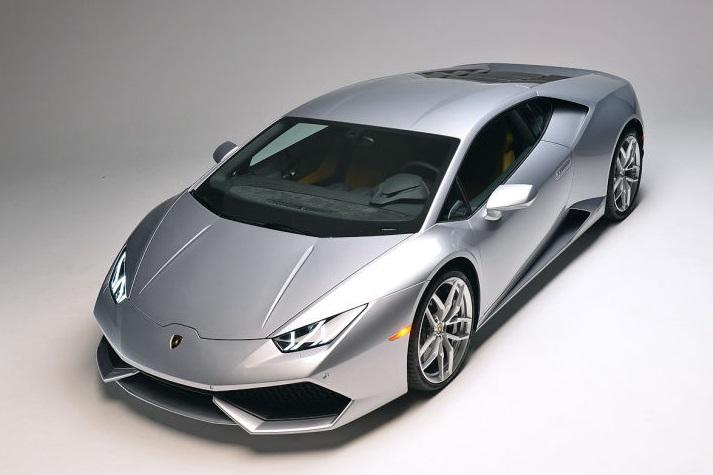 Lamborghini разкри новия си суперавтомобил - Huracan