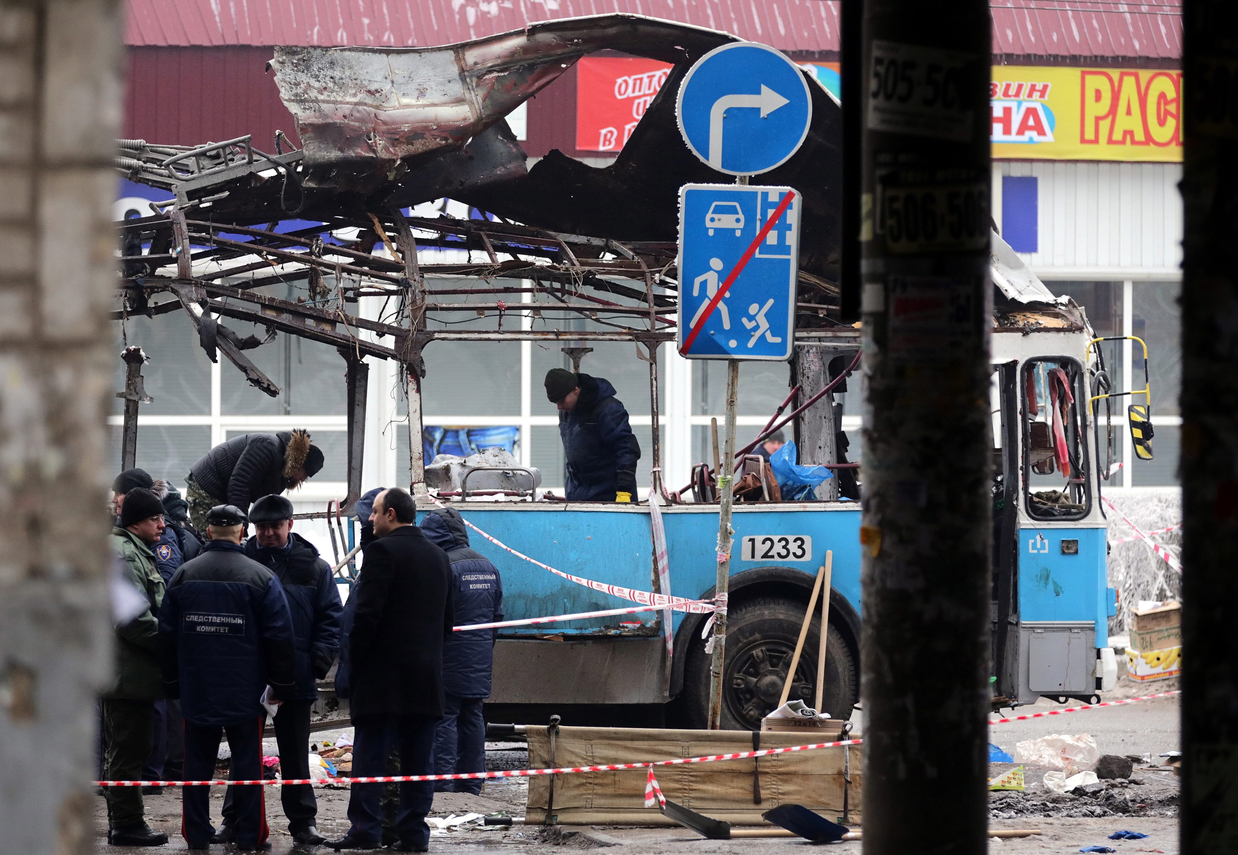 Взривното устройство, избухнало тази сутрин в тролейбус във Волгоград, е задействано от терорист самоубиец