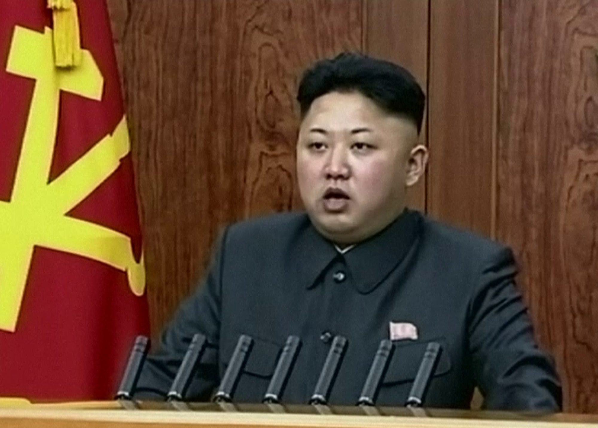 Санкциите са отговор на заплахите на лидера Ким Чен-ун
