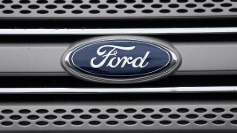 Ford изкарва електромобилите на слънце