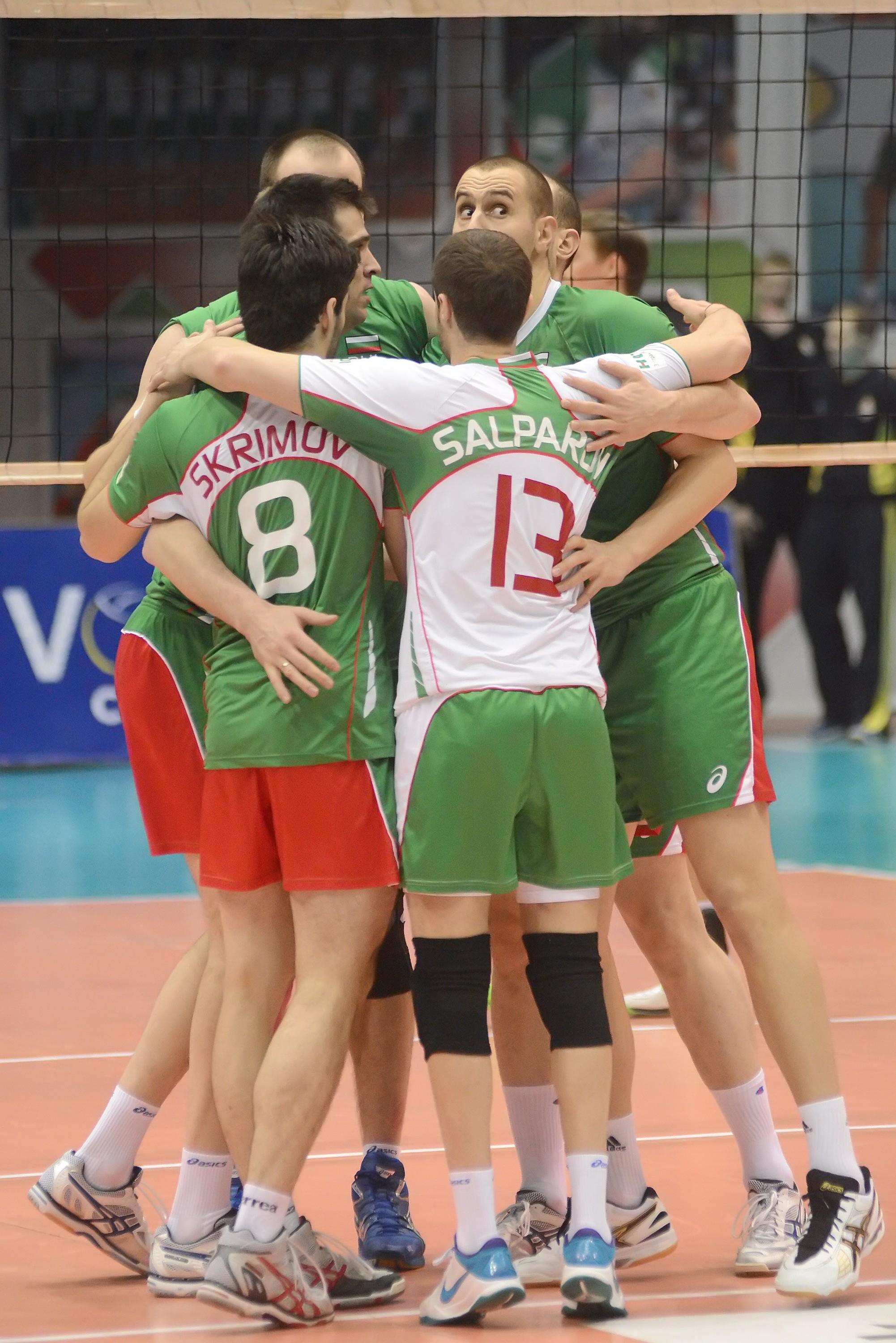 Българският национален отбор по волейбол за мъже постигна трудна победа с 3:2
