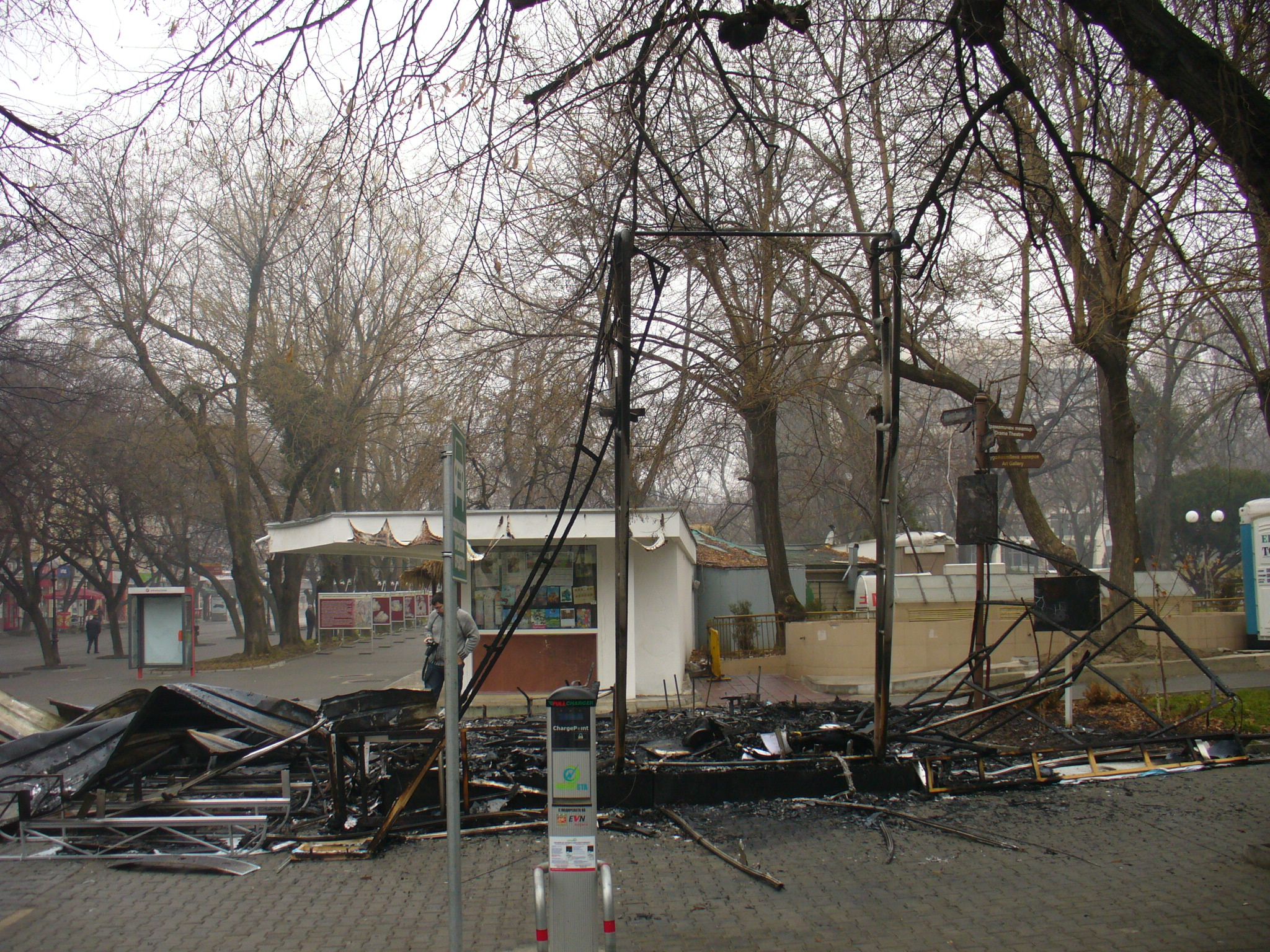 Пожар изпепели офис на Бареков в Стара Загора
