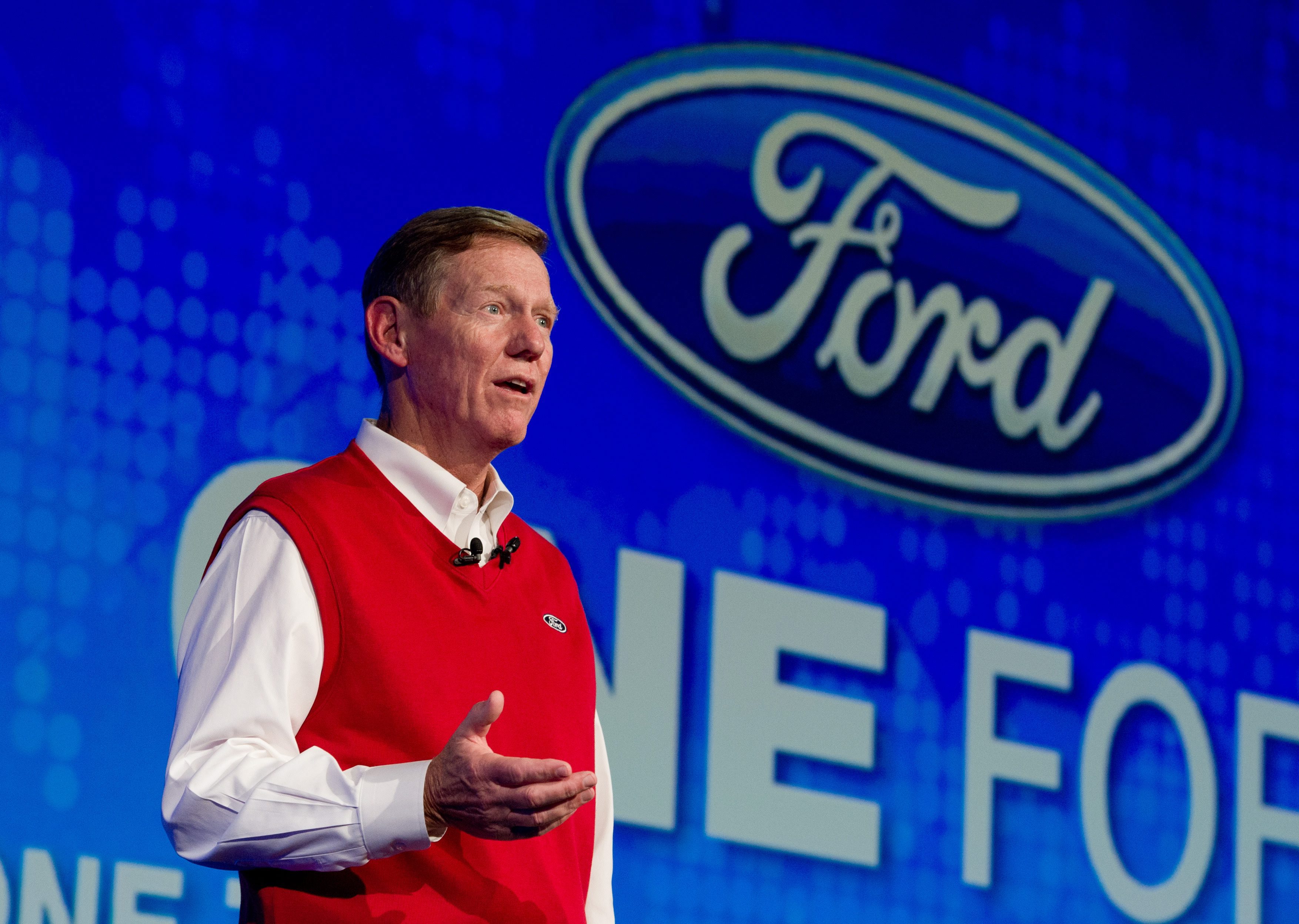 Алън Мълали отрече да става шеф на Microsoft