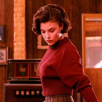 Шерилин Фен като Одри Хорн в сериала ”Туин Пийкс”