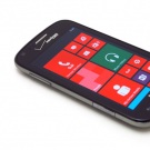 Samsung работи върху устройство с Windows Phone и full HD дисплей