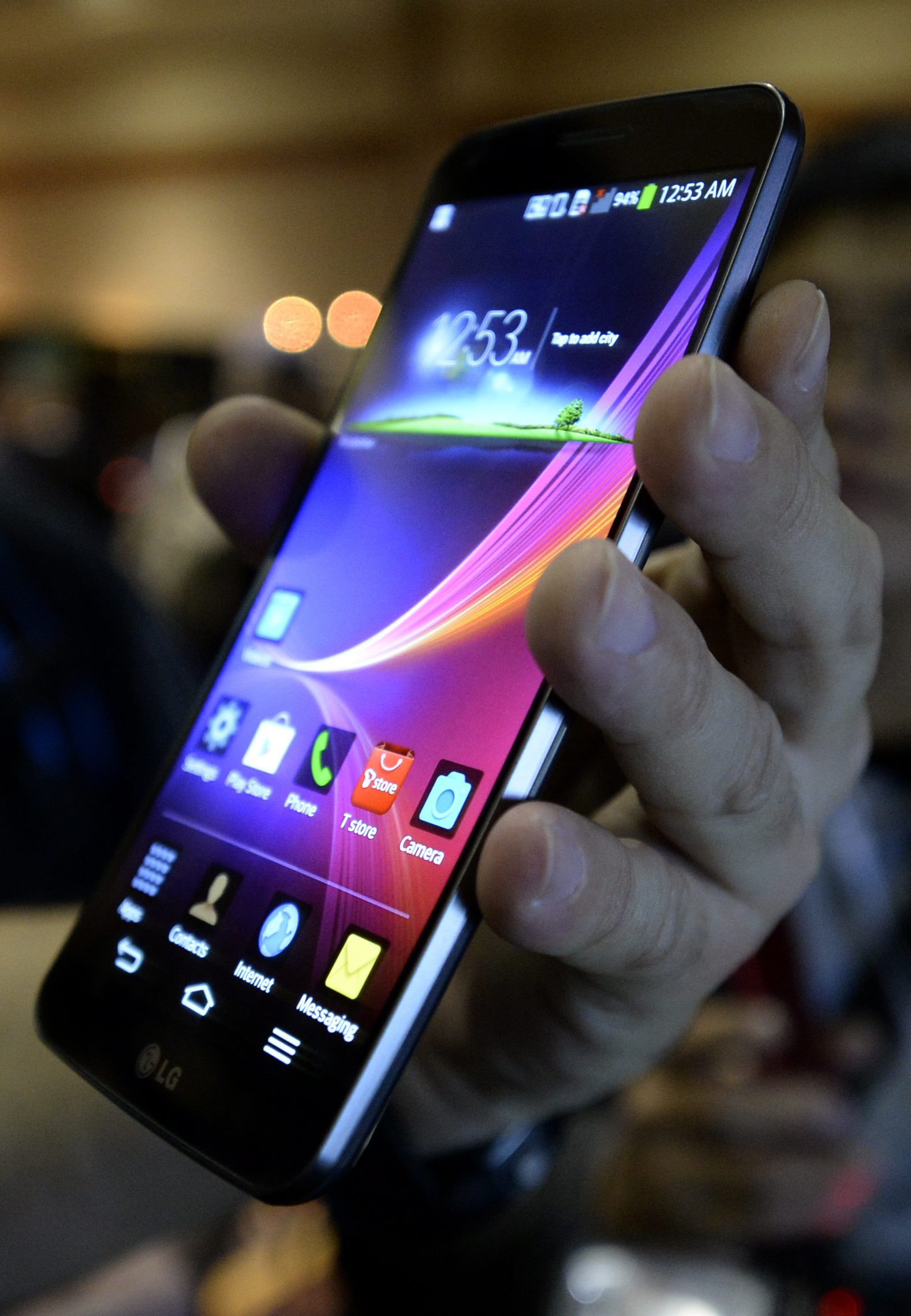 LG G Flex - смартфон с извит екран