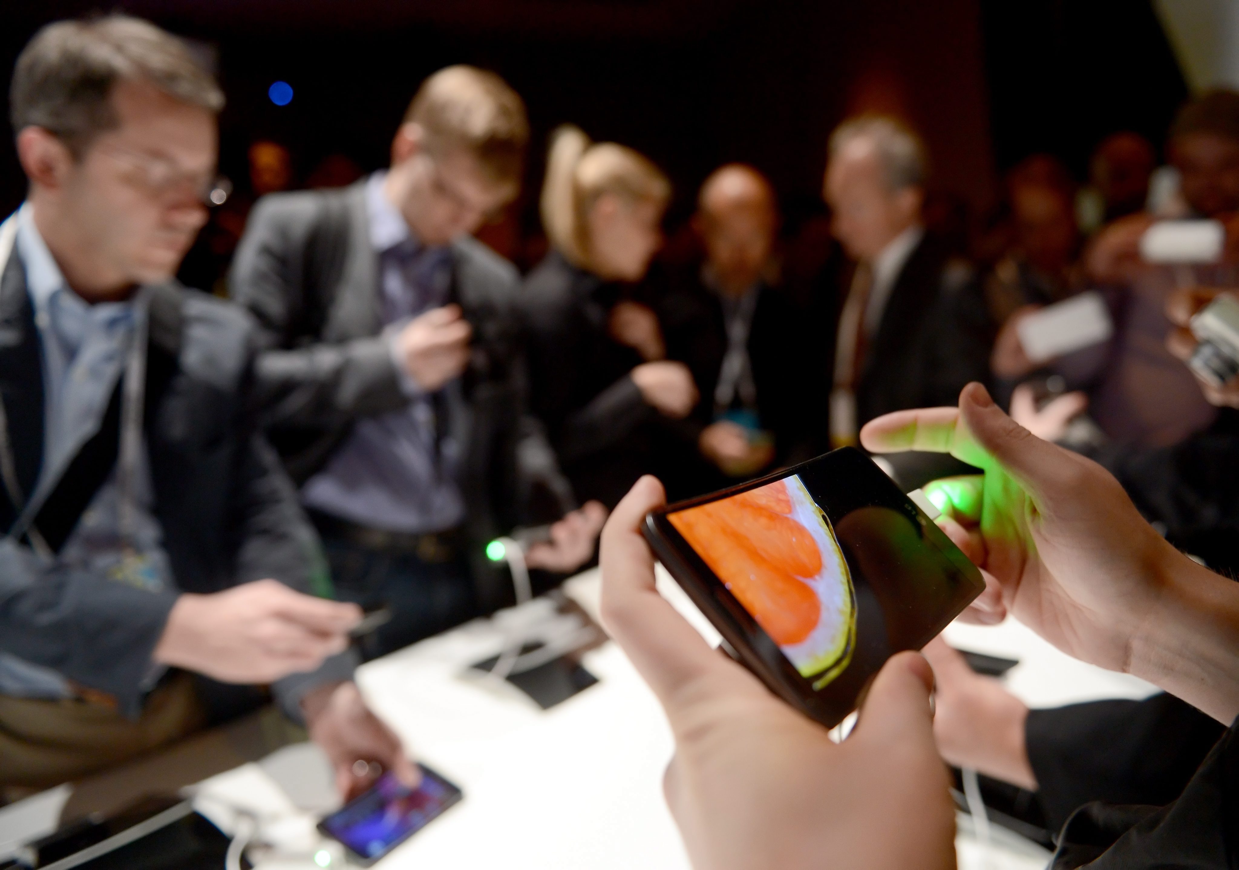 LG G Flex - смартфон с извит екран
