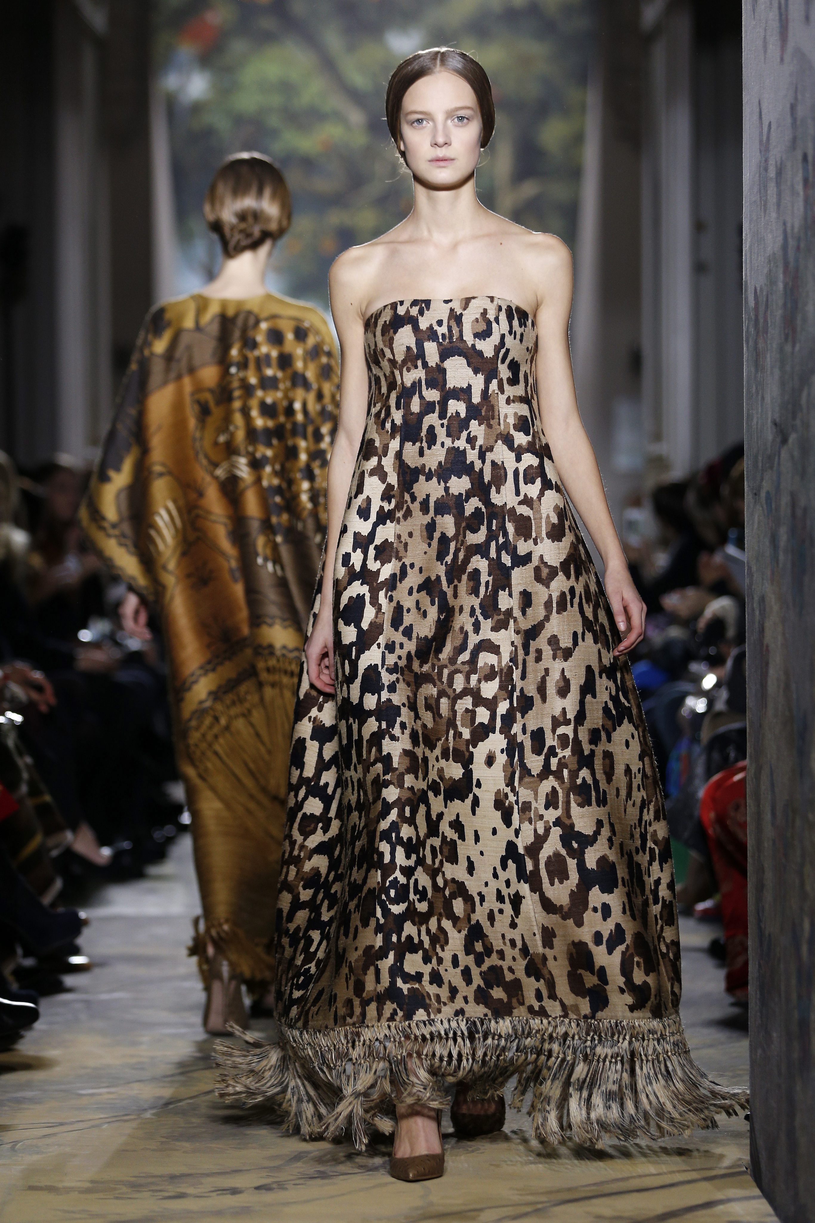 Колекция висша мода на "Valentino" пролет-лято 2014