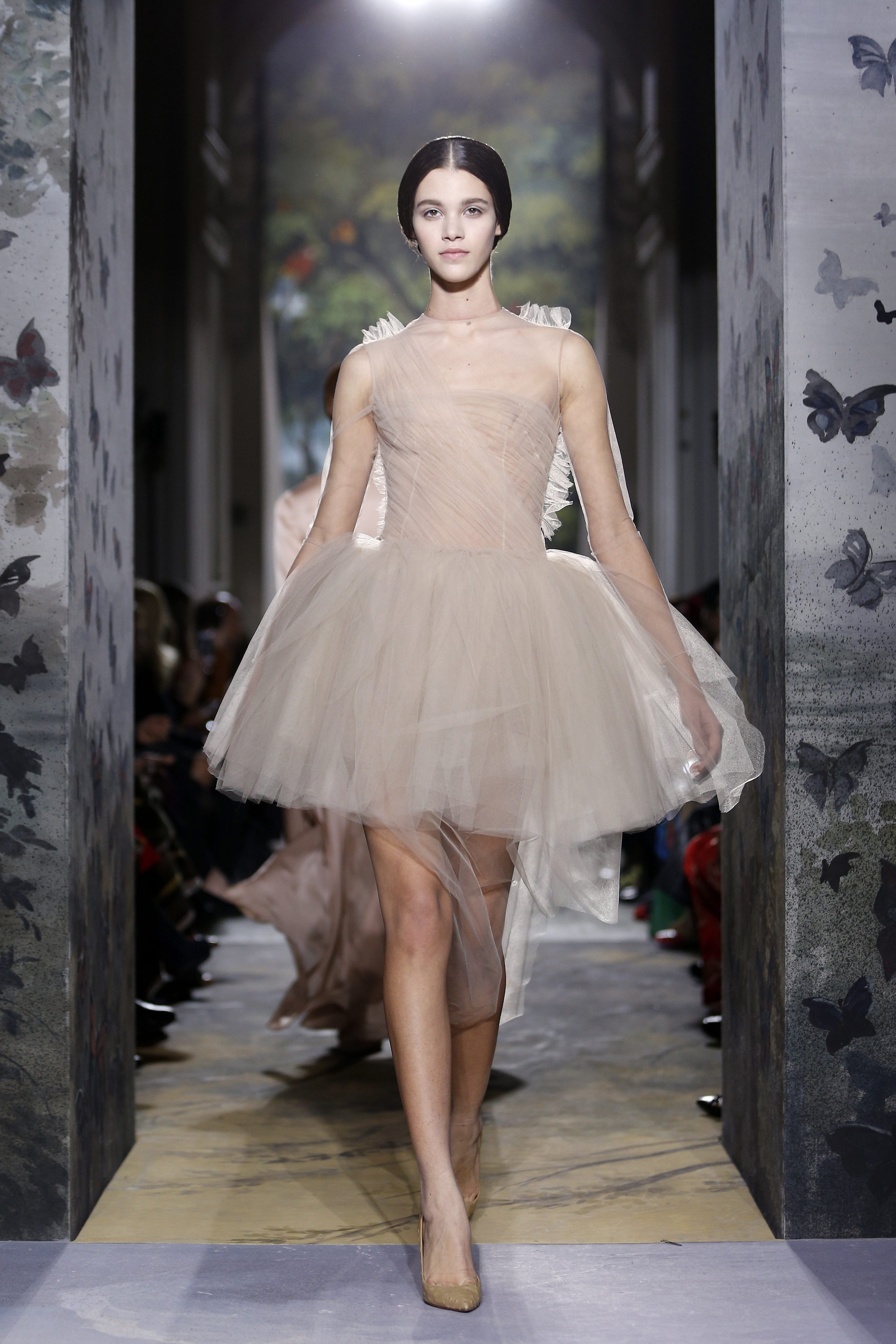 Колекция висша мода на "Valentino" пролет-лято 2014