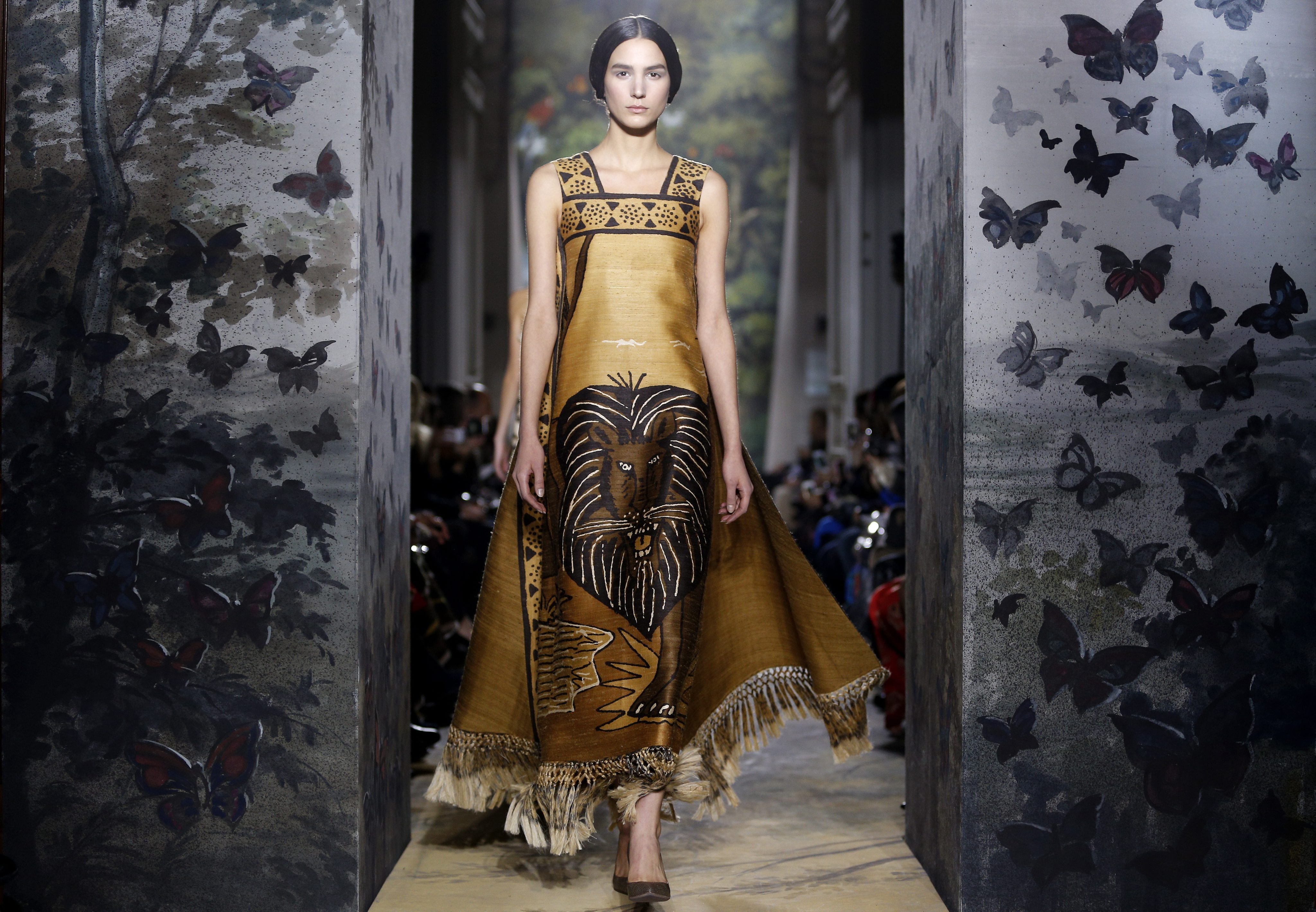 Колекция висша мода на "Valentino" пролет-лято 2014
