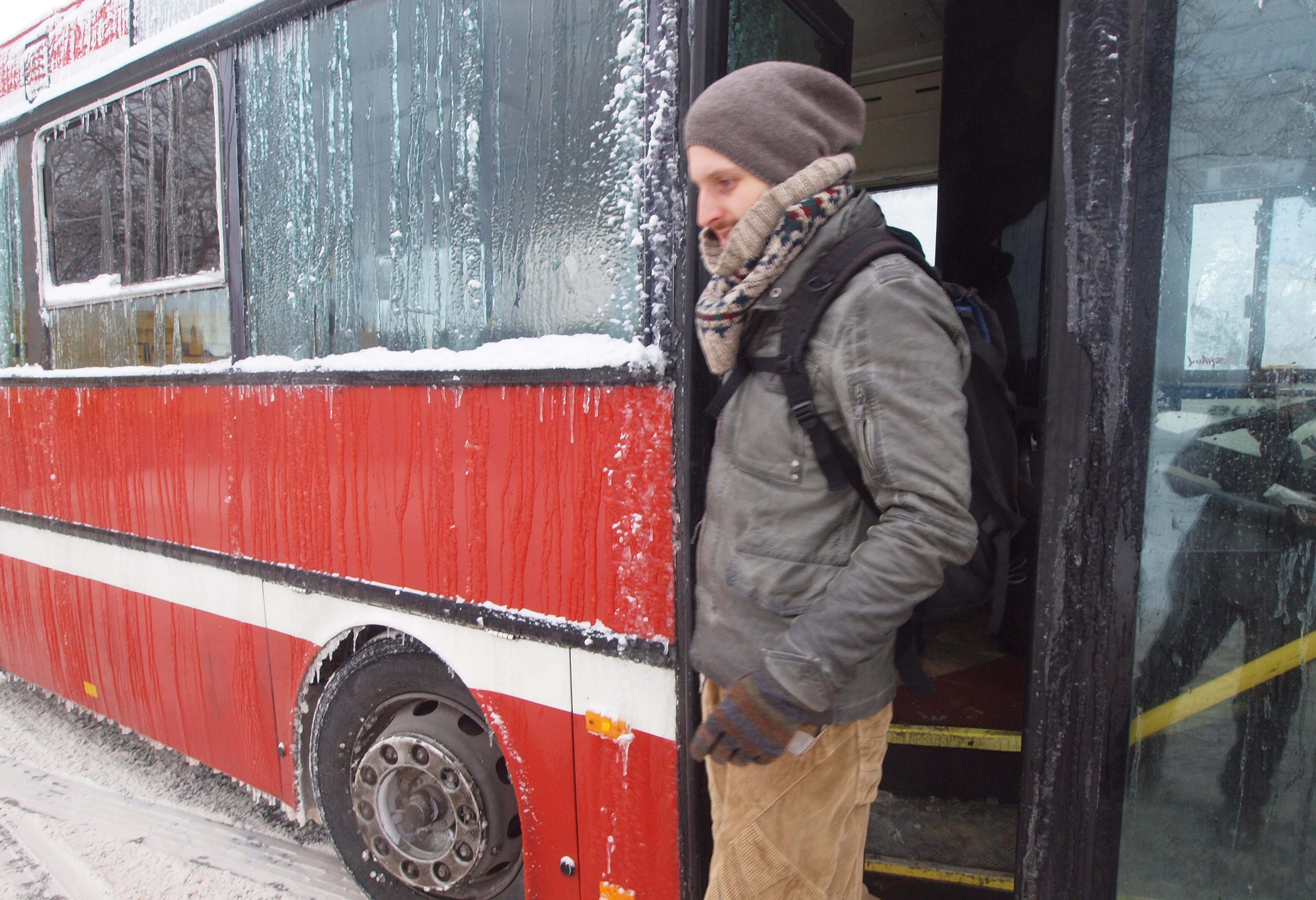 Закъсал автобус във Варна