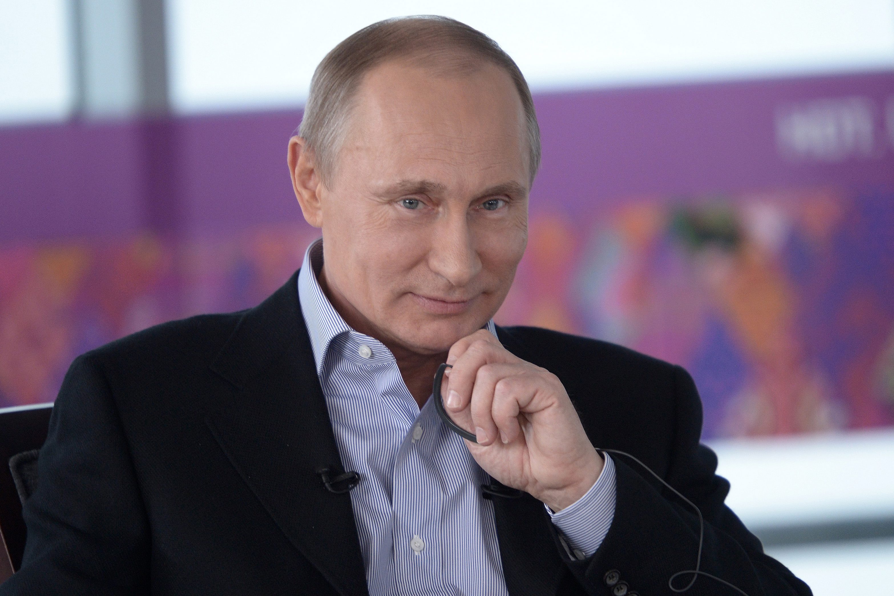 Владимир Путин: Обама би ме спасил, ако се давя